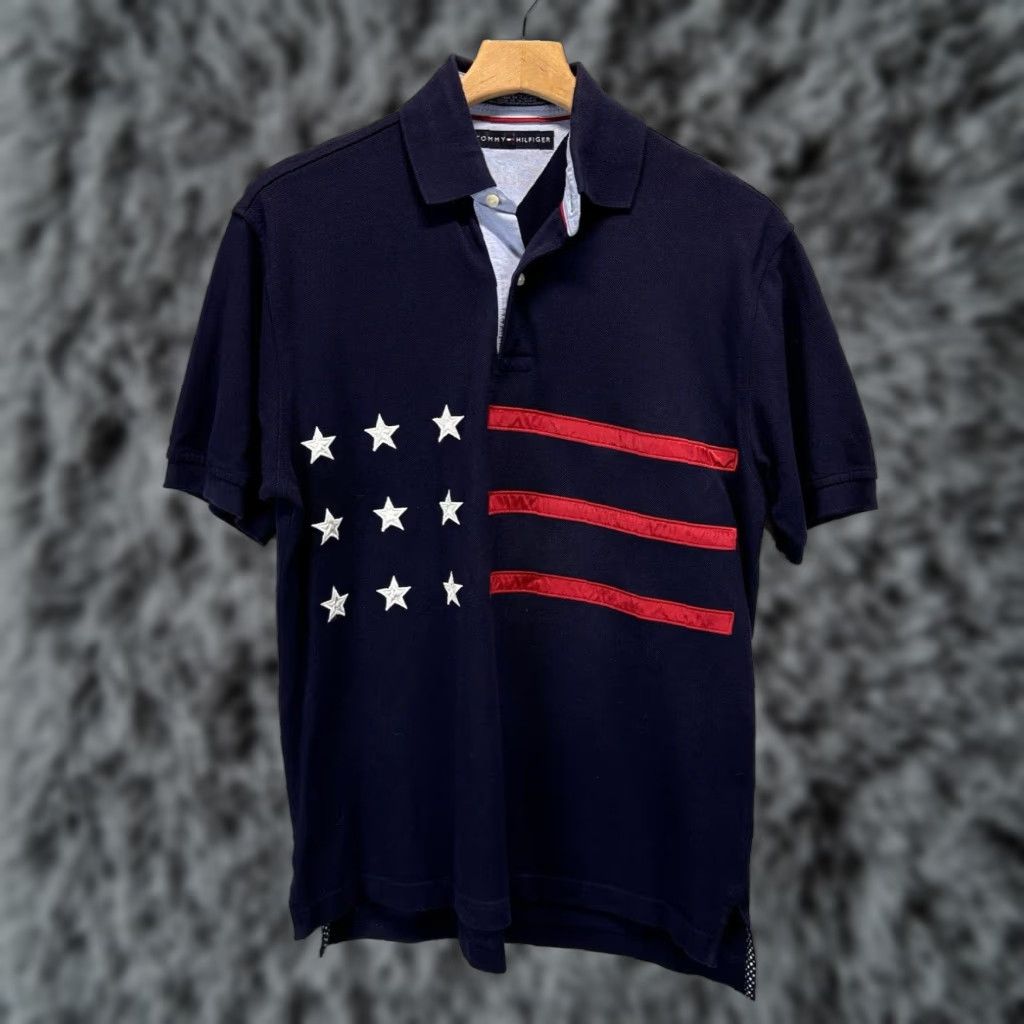 Tommy Hilfiger VINTAGE Tommy Hilfiger Polo Short Sleeve Small Navy Blue USA Flag Embroidery Mens 90s Cotton Golf Football Size US S / EU 44-46 / 1 - 1 Thumbnail