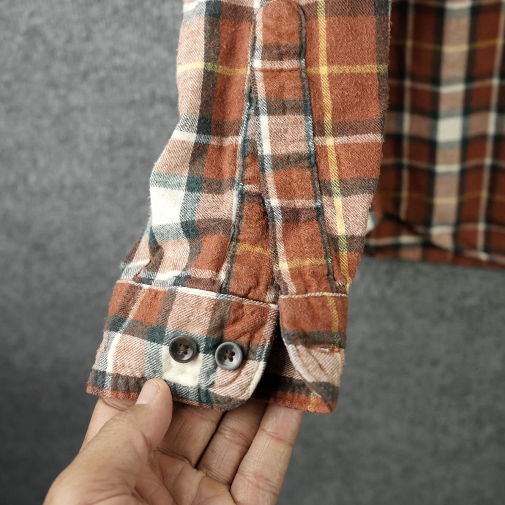 Vintage LL Bean Shirt Mens MT Brown Plaid Flannel Button-Down Sleeve Traditional Fit Size US M / EU 48-50 / 2 - 5 Thumbnail