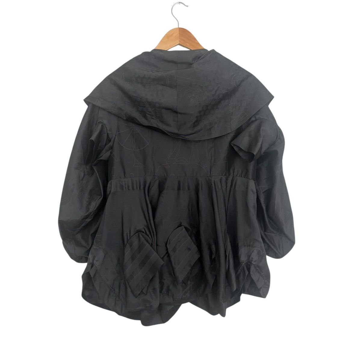 Issey Miyake Issey miyake x dyson “the wind” vaccum jacket Size US M / EU 48-50 / 2 - 5 Thumbnail