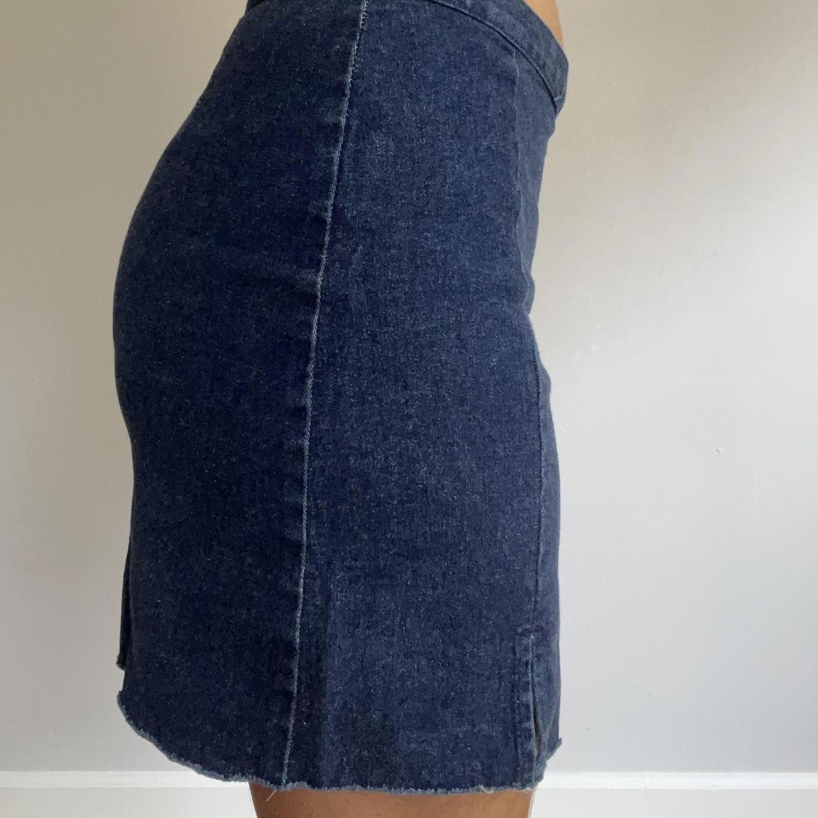Other Dark denim mini skirt fits like a glove Size 28" / US 6 / IT 42 - 4 Thumbnail