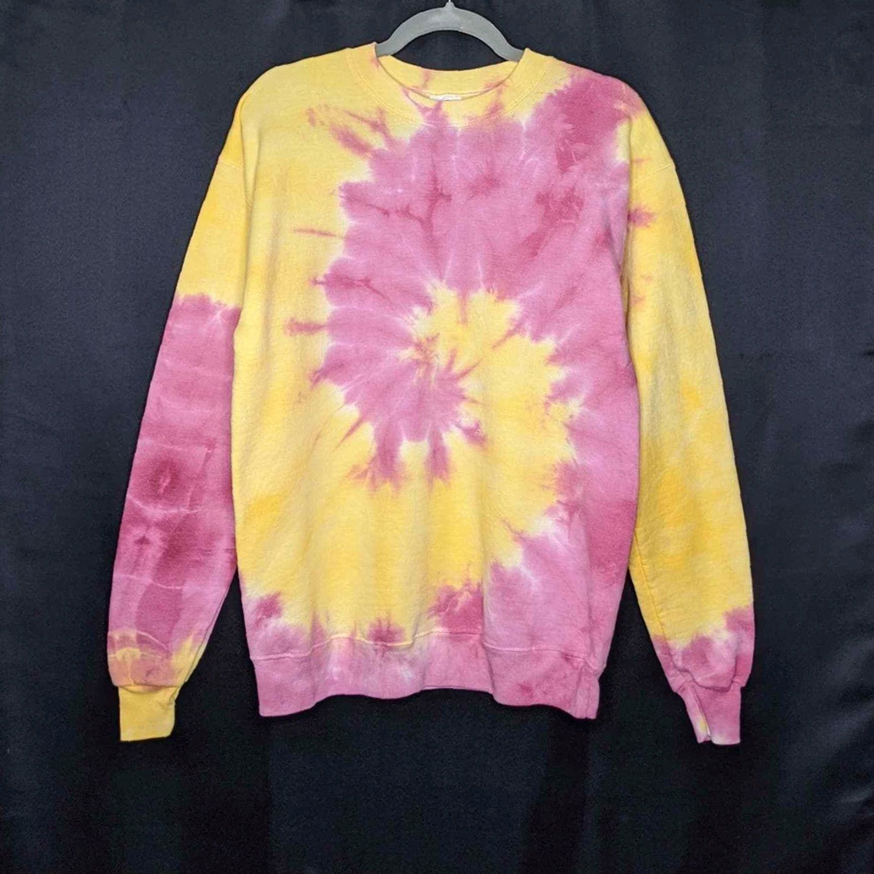 Hanes Hanes Sweatshirt Pullover Multicolor Crewneck Tie Dye EcoSmart Upcycle Unisex Adults M Size US M / EU 48-50 / 2 - 2 Thumbnail
