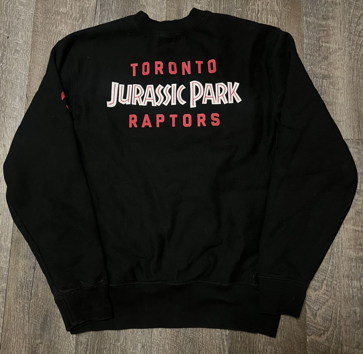 October's Very Own OVO Octobers Very Own x JURASSIC PARK CREWNECK Sweater sz M Size US M / EU 48-50 / 2 - 4 Thumbnail