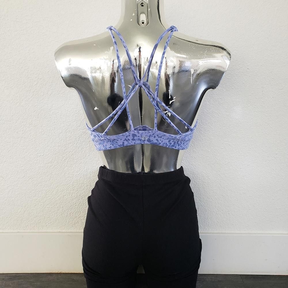 Designer Periwinkle | Athleta | Solace Printed Sport Bra Size ONE SIZE - 2 Thumbnail