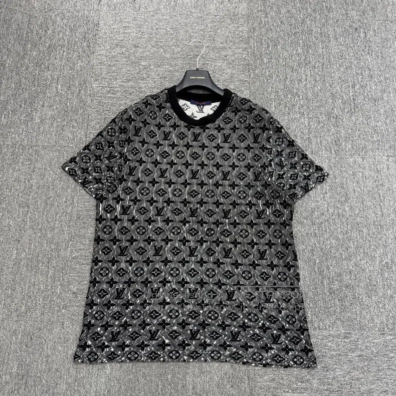 Louis Vuitton Louis Vuitton Full-print presbyopic short sleeve Size US XXL / EU 58 / 5 - 1 Thumbnail