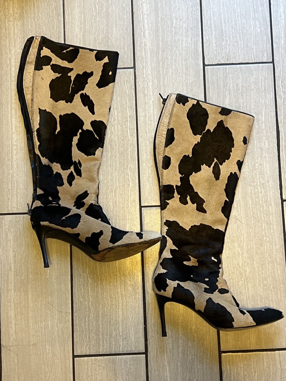 Yves Saint Laurent YSL Cow print boots Size US 9 / IT 39 - 1 Thumbnail
