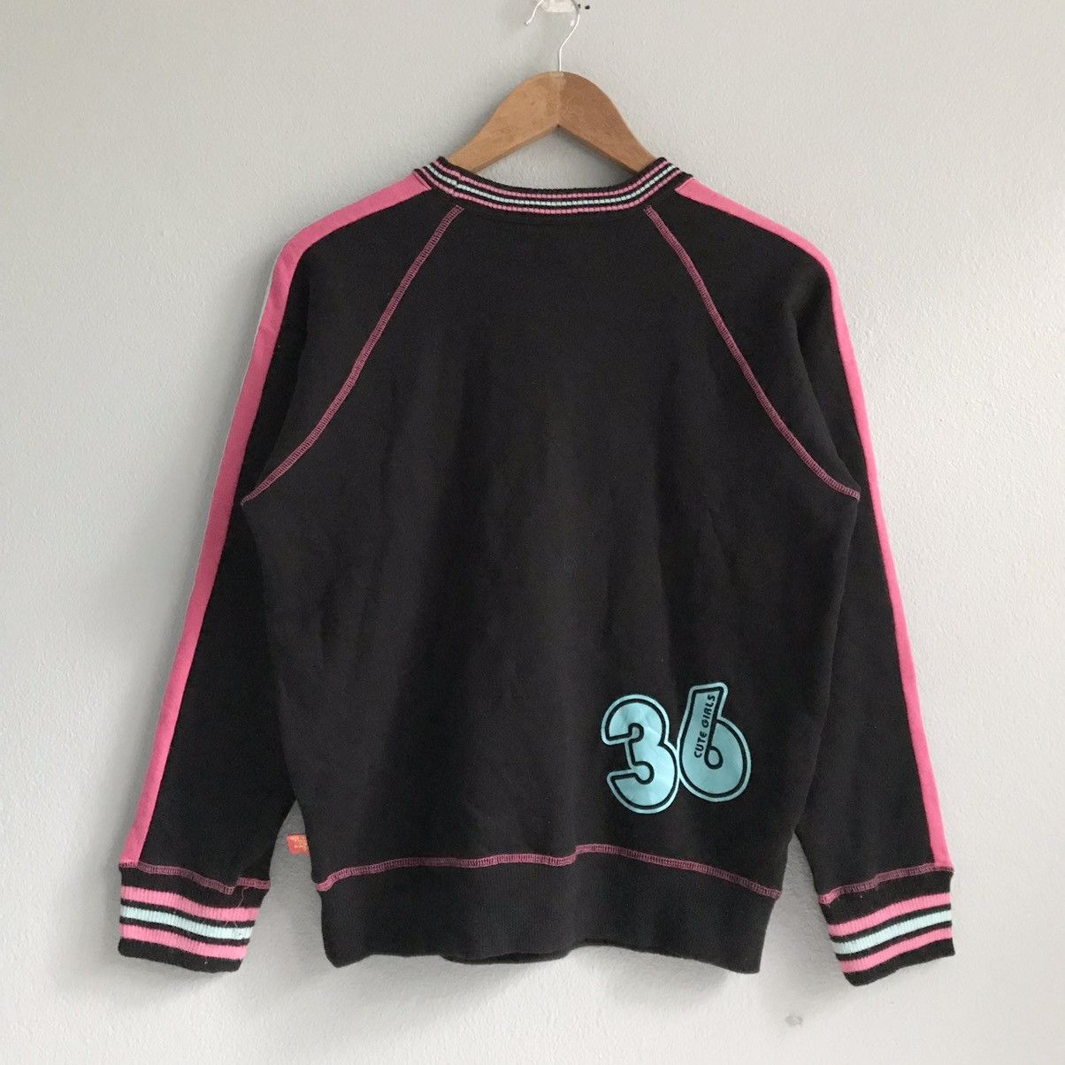 Angel Blue Vintage 2000s Angel Blue Cute sweatshirt logo patches Size S / US 4 / IT 40 - 2 Thumbnail