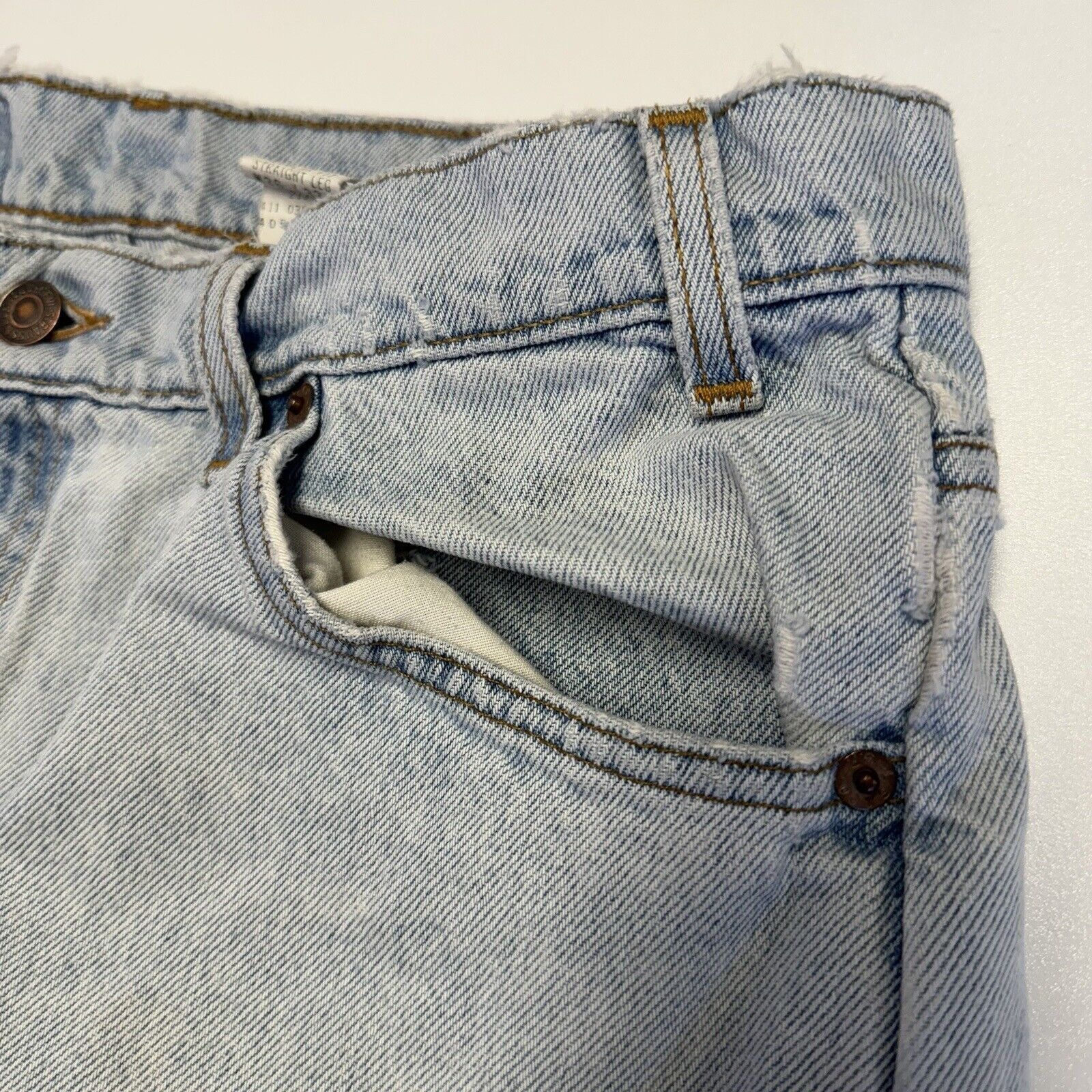 Levi's × Vintage Vintage Levis 505 Jeans 36x32 Light Wash Straight Leg Regula Size US 36 / EU 52 - 4 Thumbnail