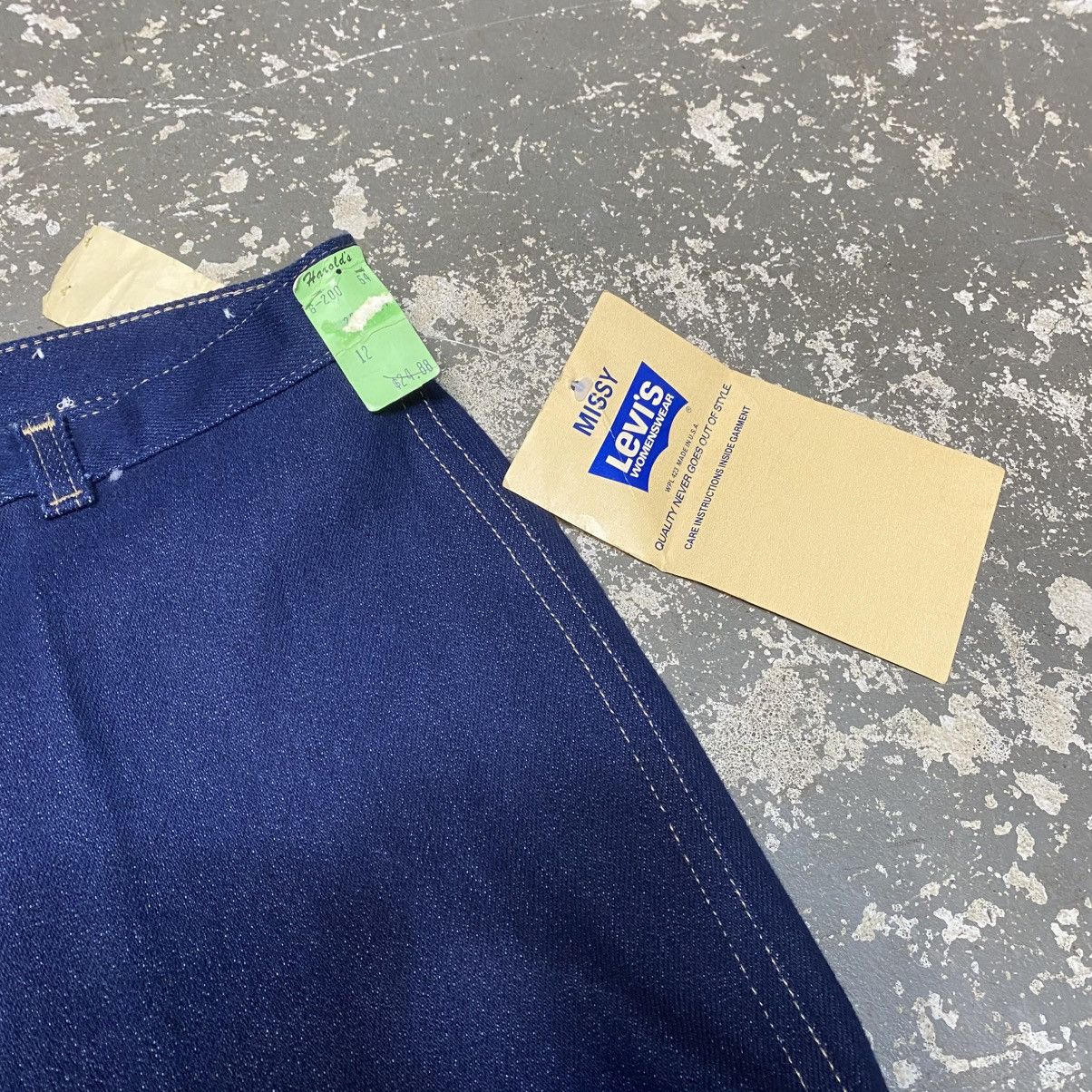 Levi's × Vintage Vintage Levi’s Missy 409 Denim Jeans USA NWT 1976 Size US 27 - 8 Thumbnail