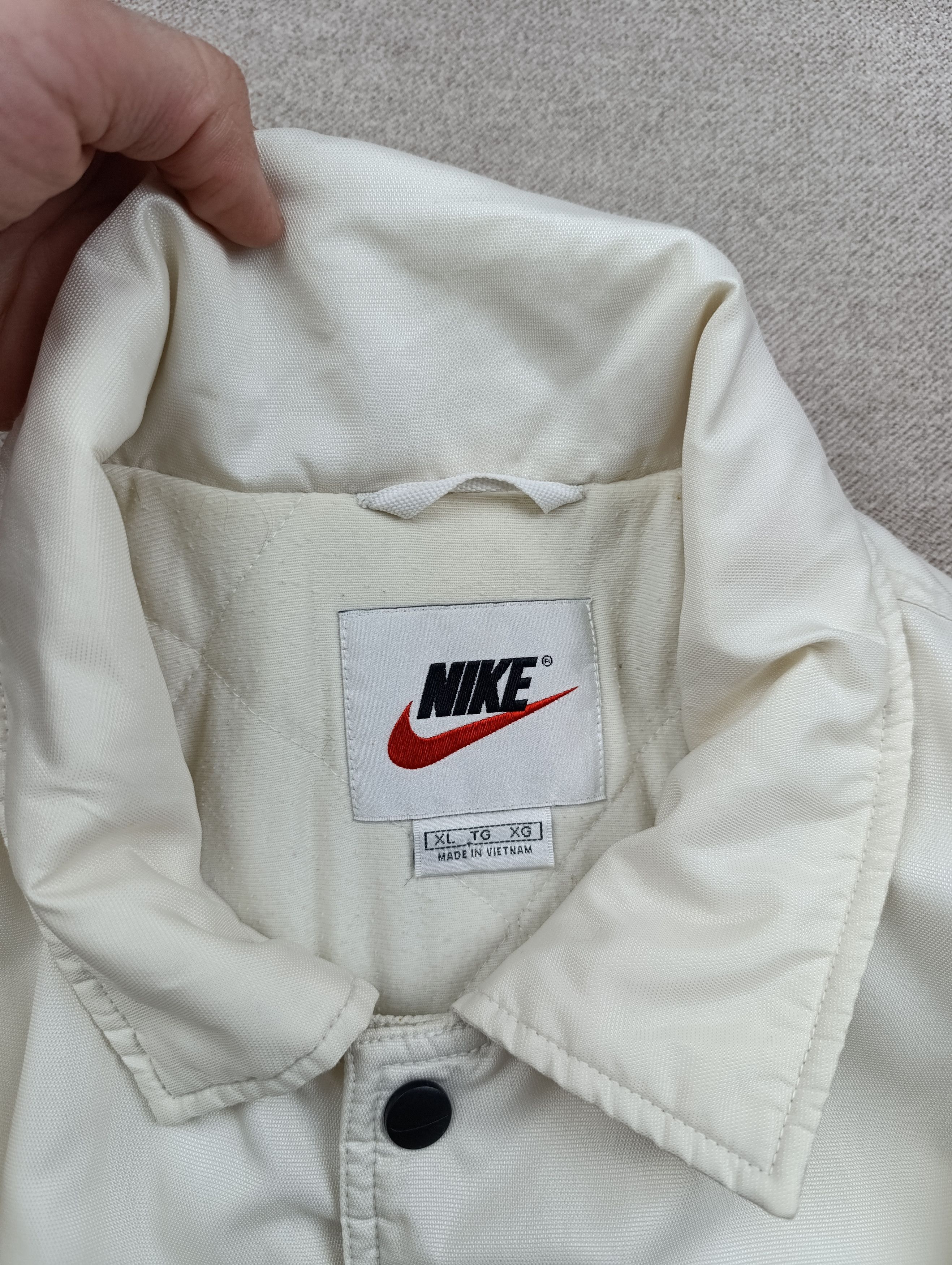 Nike VINTAGE NIKE RARE INSULATED COACH JACKET 80S Size US XL / EU 56 / 4 - 11 Thumbnail