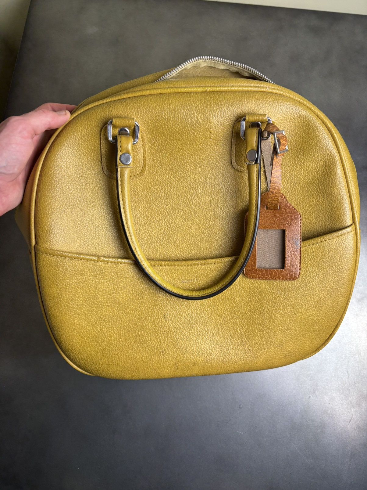 Vintage 1970s Bowling Bag Vintage Briefcase Tote Bag Lock & Key Size ONE SIZE - 16 Thumbnail