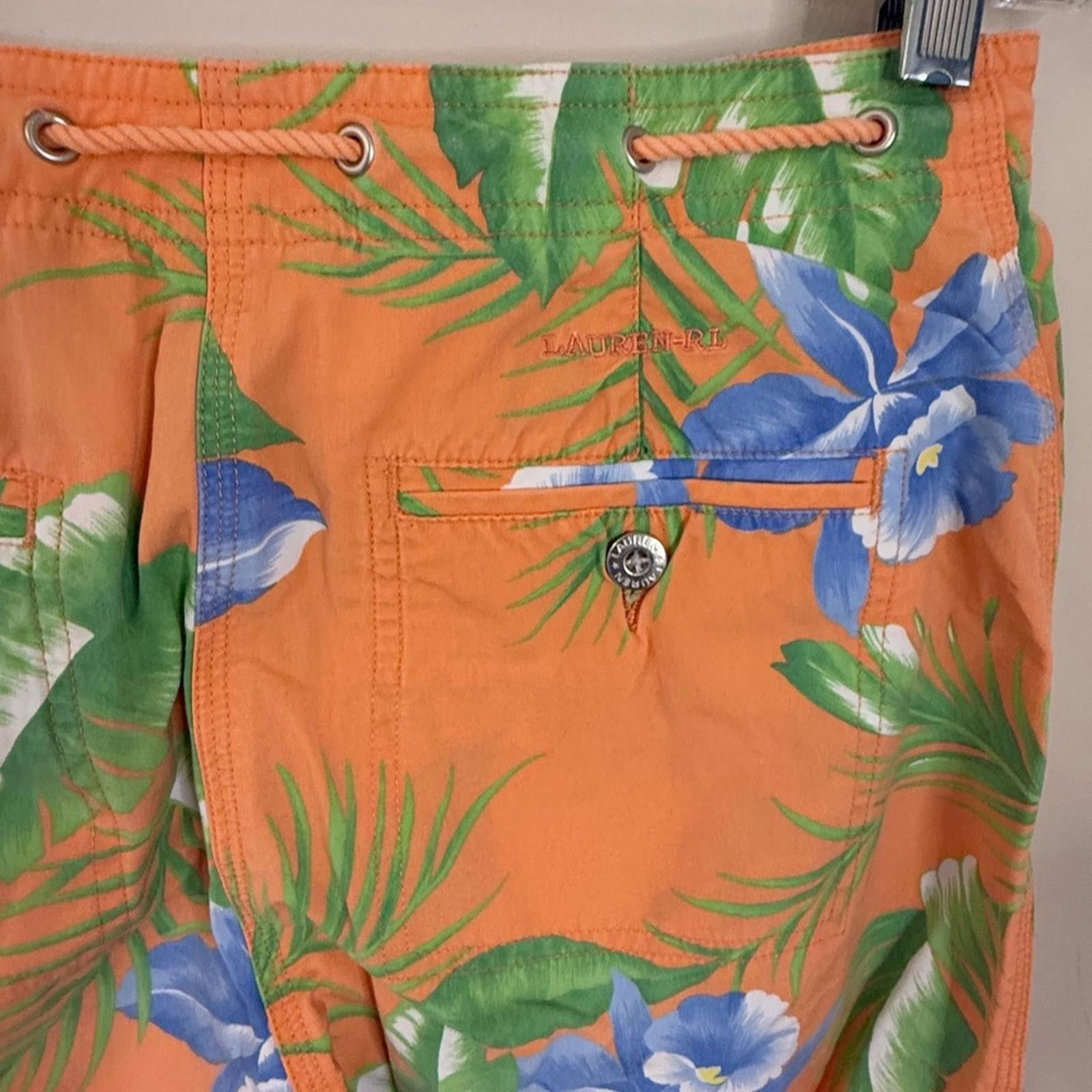 Lauren Ralph Lauren Lauren Ralph Lauren tropical crop pants floral palm SZ 6 Size 28" / US 6 / IT 42 - 6 Thumbnail