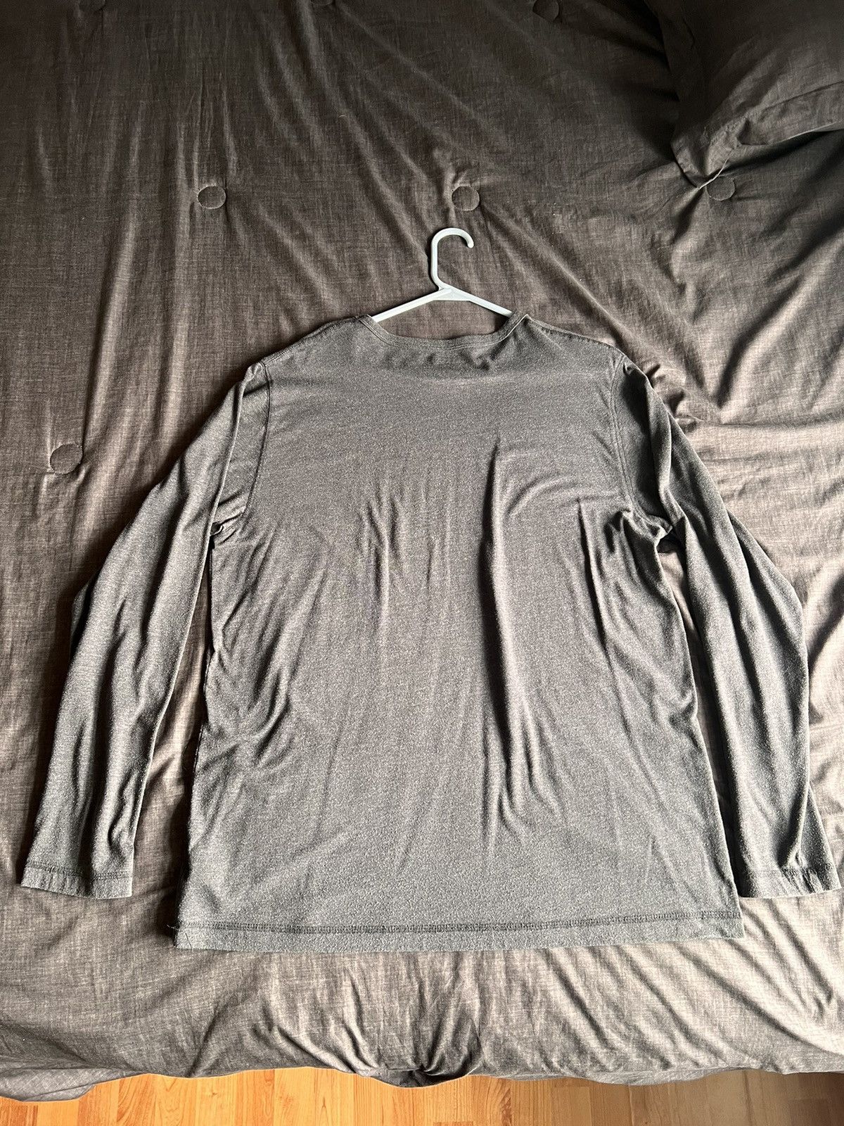 Old Navy Old Navy Long Sleeve Classic T-SHIRT Size US L / EU 52-54 / 3 - 4 Thumbnail