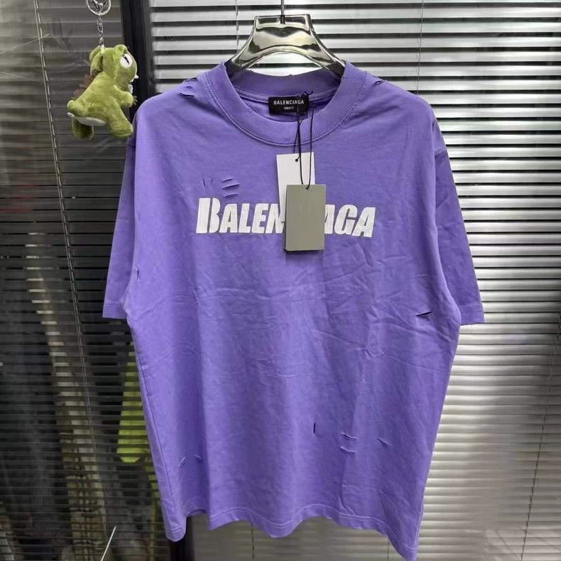 Balenciaga Balenciaga Purple Ripped Short Sleeve Size US XXS / EU 40 - 1 Thumbnail