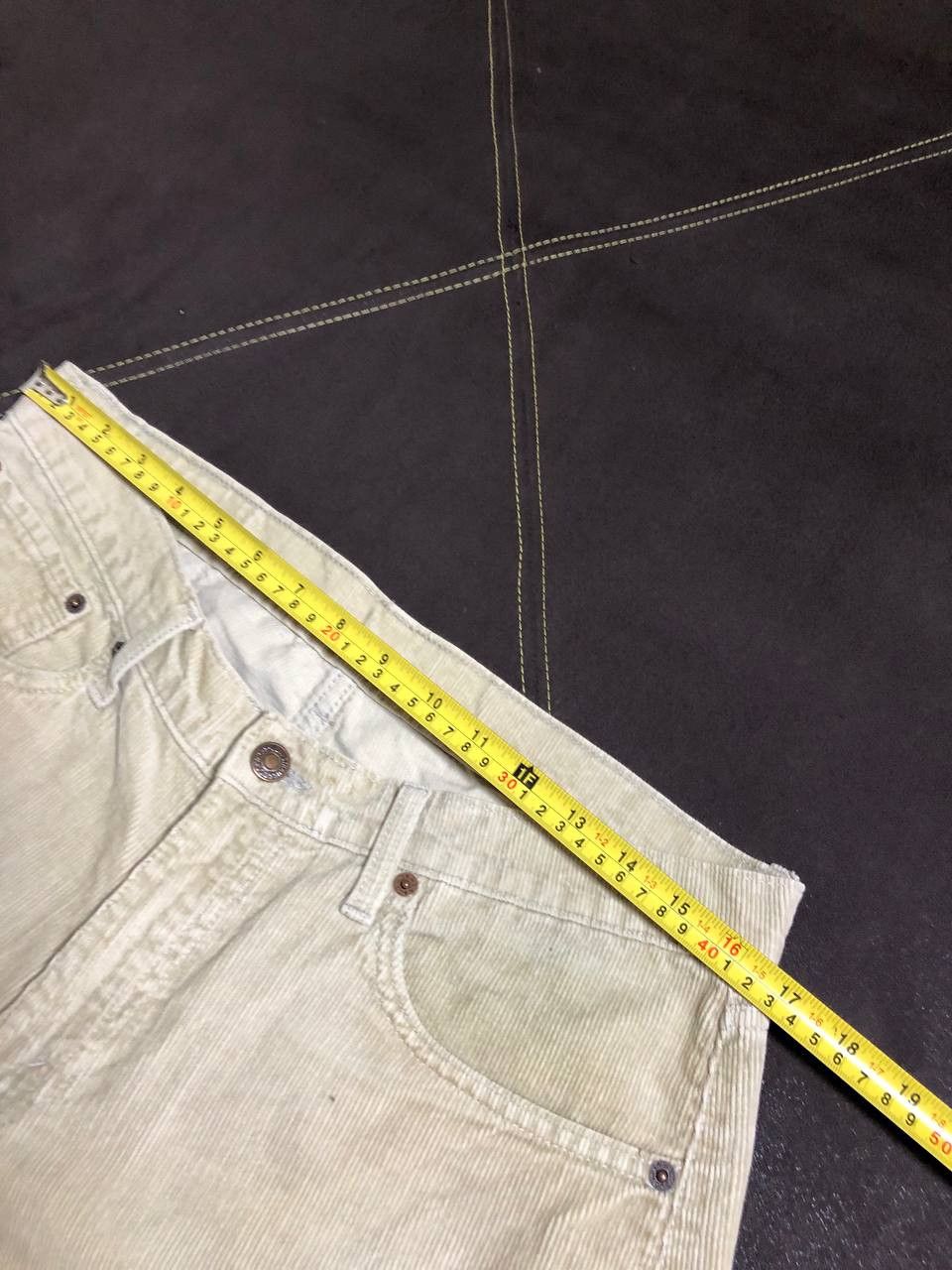 Levi's Vintage Levi's Corduroy Jeans 753 Relaxed Straight Leg Y2K Size US 32 / EU 48 - 12 Thumbnail
