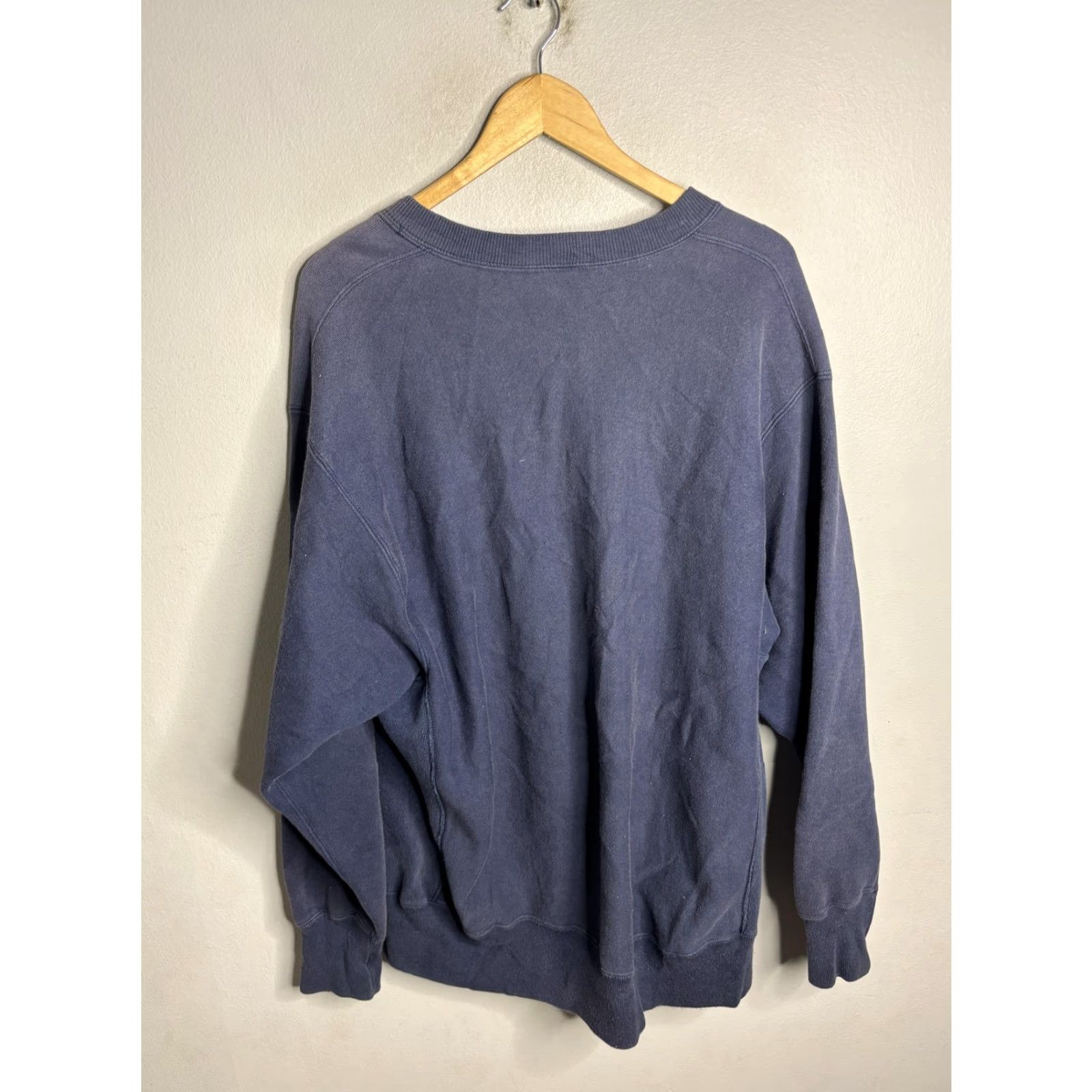Lee VINTAGE Lee Sweatshirt Mens XL Blue Graphic Print Crewneck Fleece Massapequa 90s Embroidered"} Size US XL / EU 56 / 4 - 5 Thumbnail
