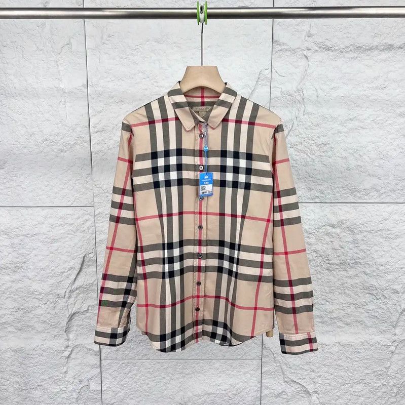 Burberry Burberry Women's Khaki Checkered Cotton Shirt Size S / US 4 / IT 40 - 1 Thumbnail