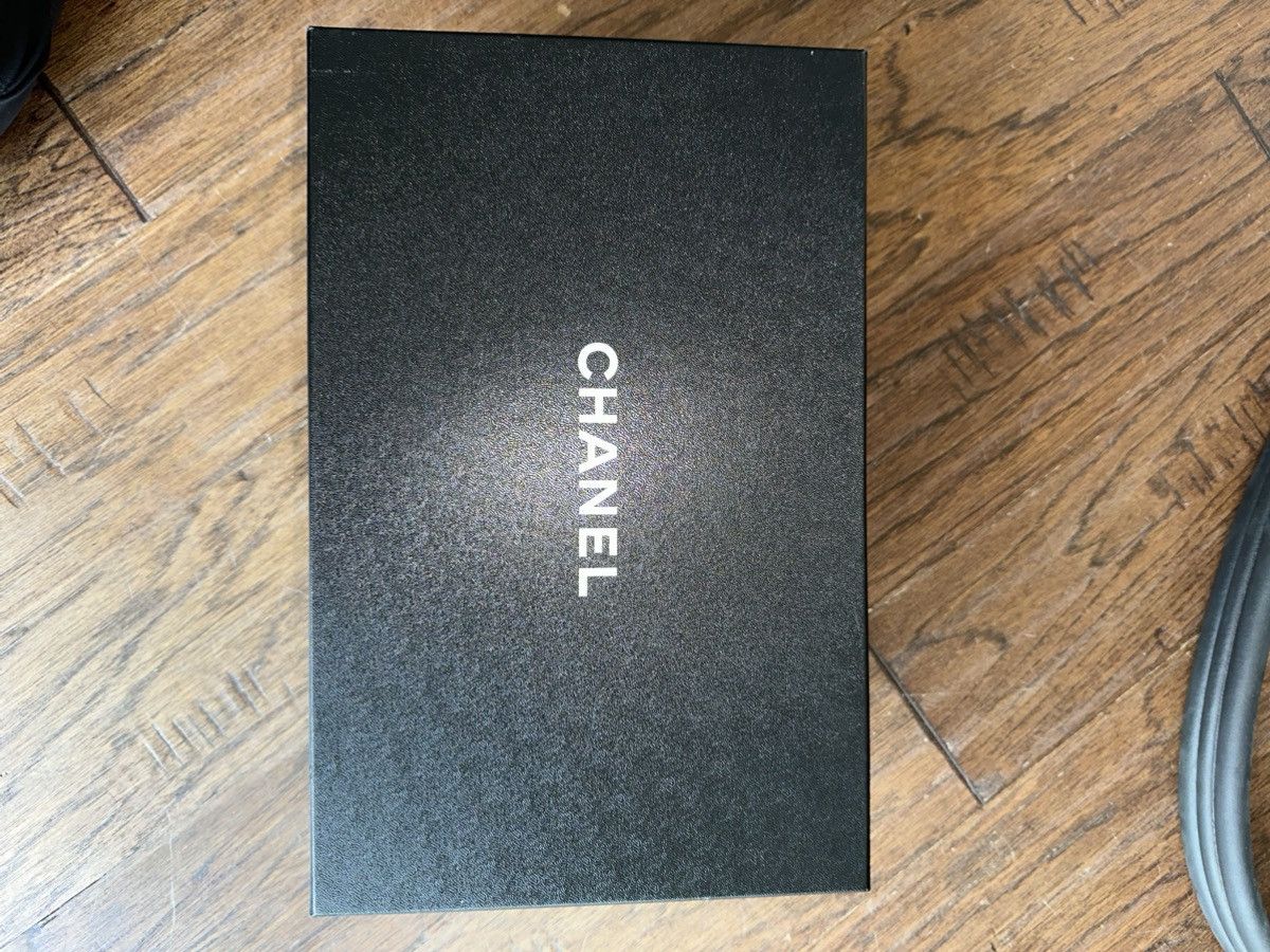 Chanel Chanel Sneakers Size US 9 / IT 39 - 6 Thumbnail