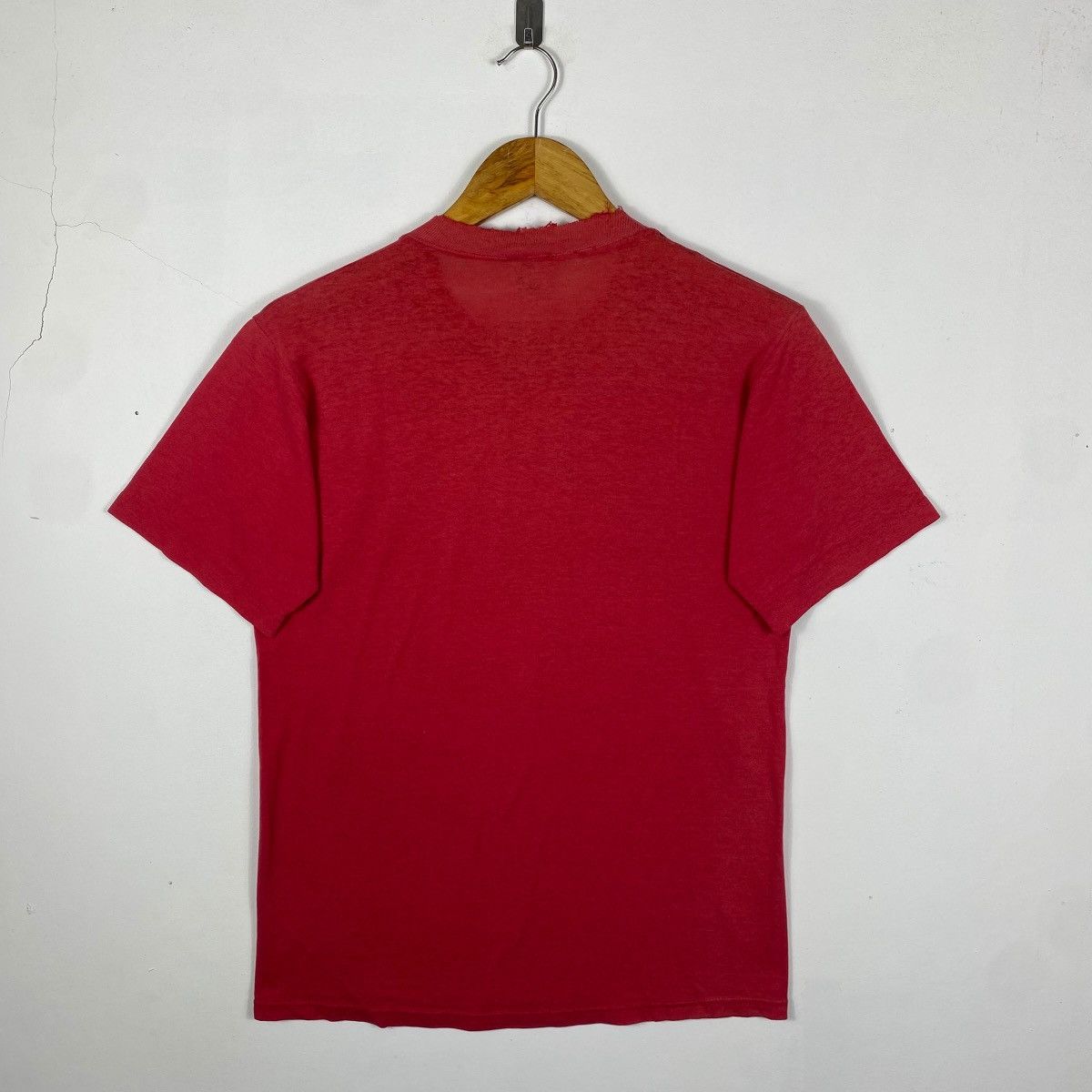 Vintage Distressed Vintage 90s NCAA Final Four Graphic Tee Shirt Size US M / EU 48-50 / 2 - 5 Thumbnail