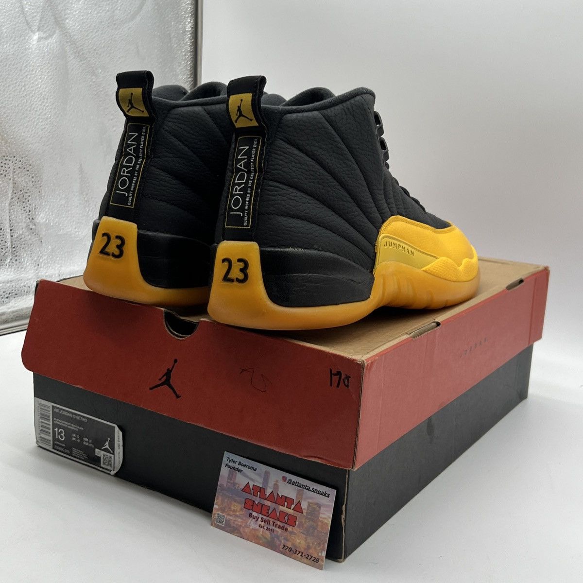 Jordan Brand Air Jordan 12 university gold Size US 13 / EU 46 - 5 Thumbnail
