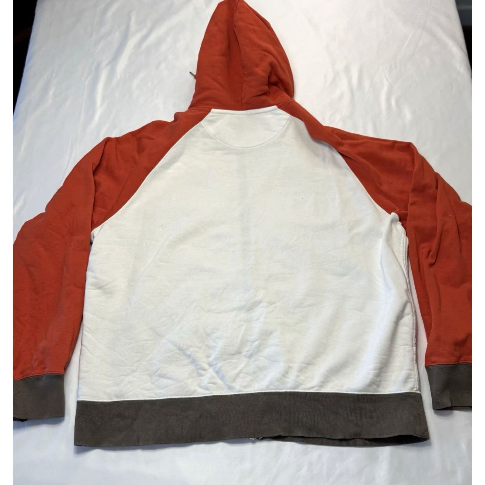 Nike VINTAGE Nike Sportswear AW77 Full Zip Hoodie Mens XL White Orange Size US XL / EU 56 / 4 - 6 Thumbnail