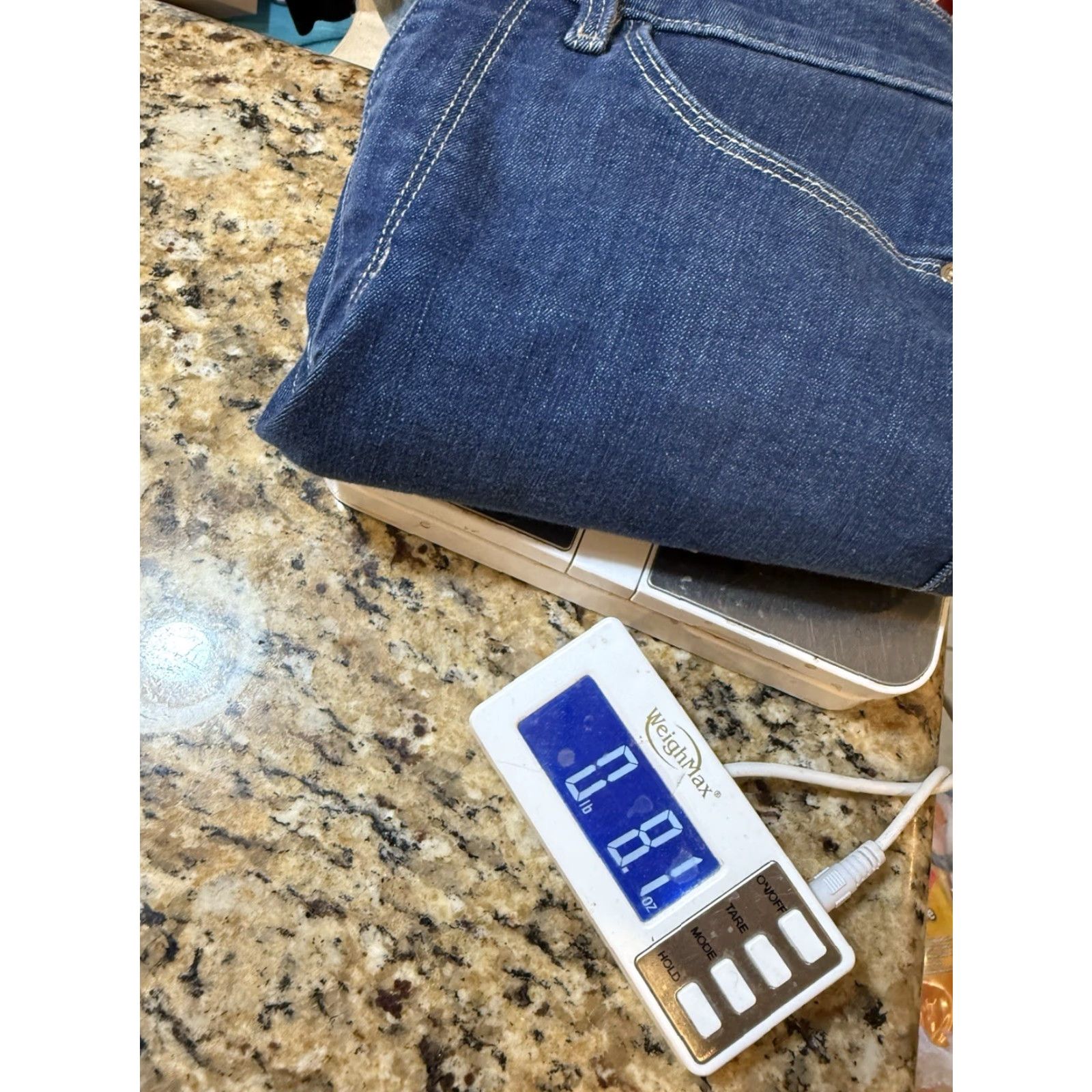 Guess GUESS Women's Denim Blue Jean High Waisted Shorts 27 Regular Cotton Blend Zip Rise High Shorts Women, 27, Blue Size 27" / US 4 / IT 40 - 8 Thumbnail