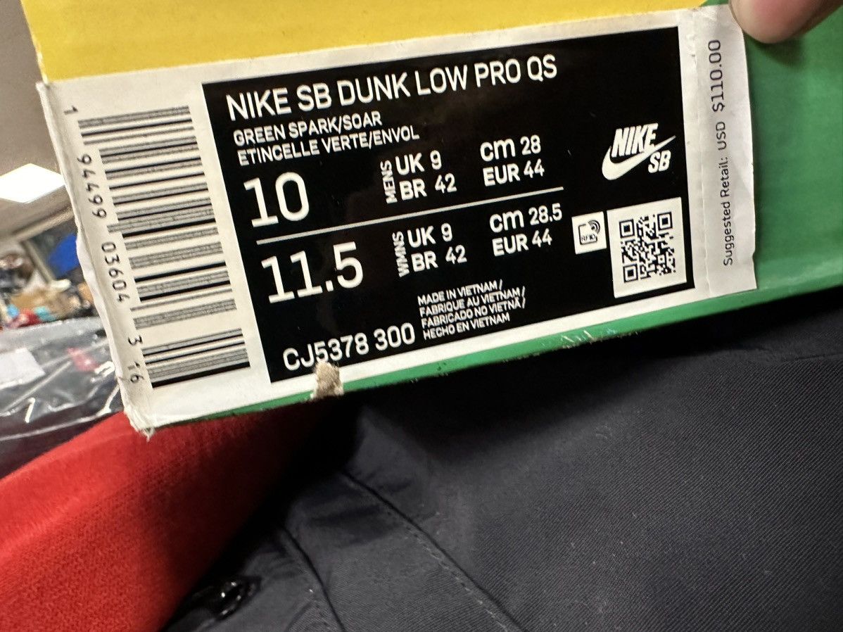Nike Grateful Dead SB Nike dunk preowned size 10 green Size US 10.5 / EU 43-44 - 2 Thumbnail