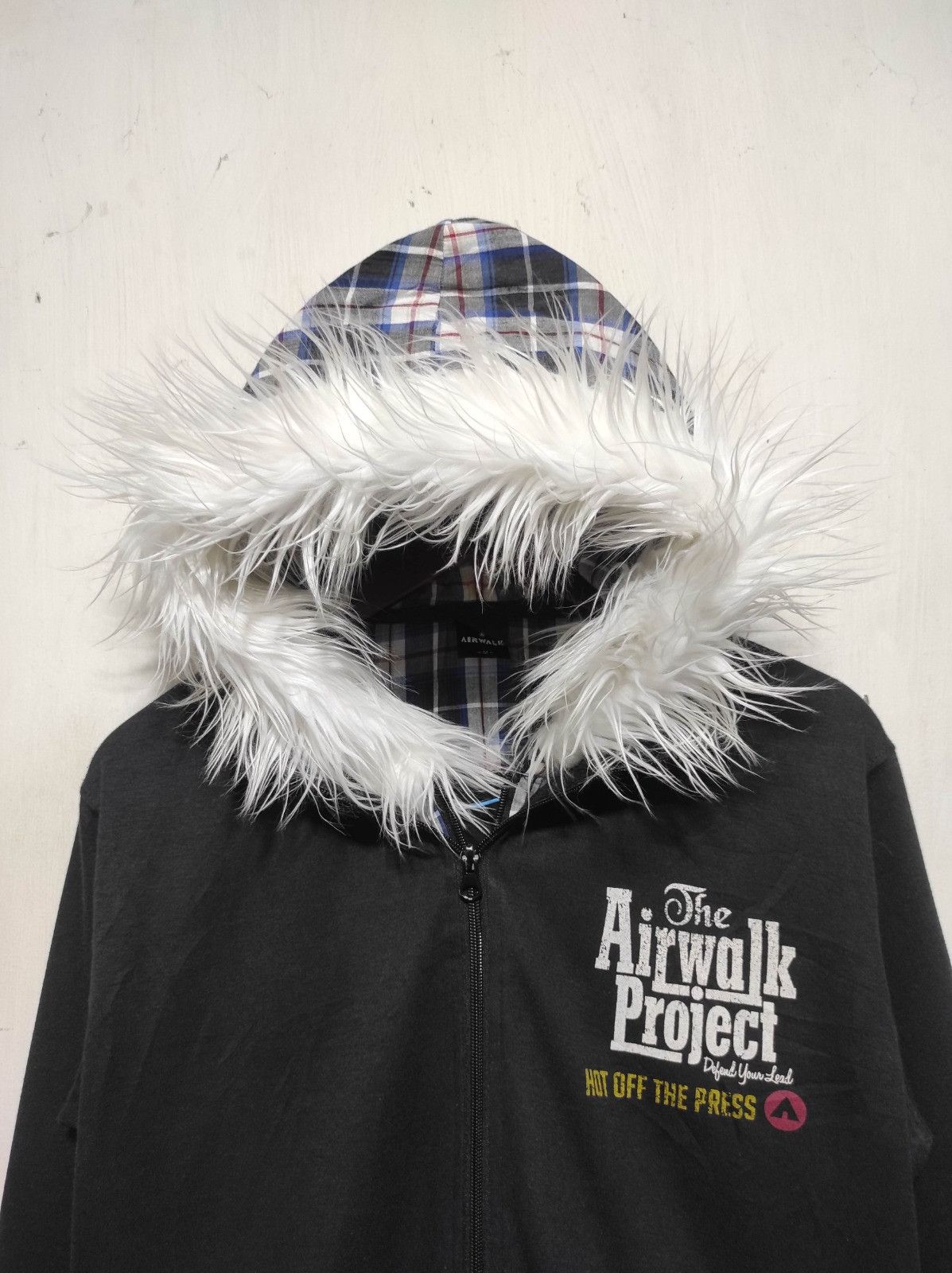 Airwalk Airwalk double layer zip Fur hoodie LGB style Size US M / EU 48-50 / 2 - 4 Thumbnail