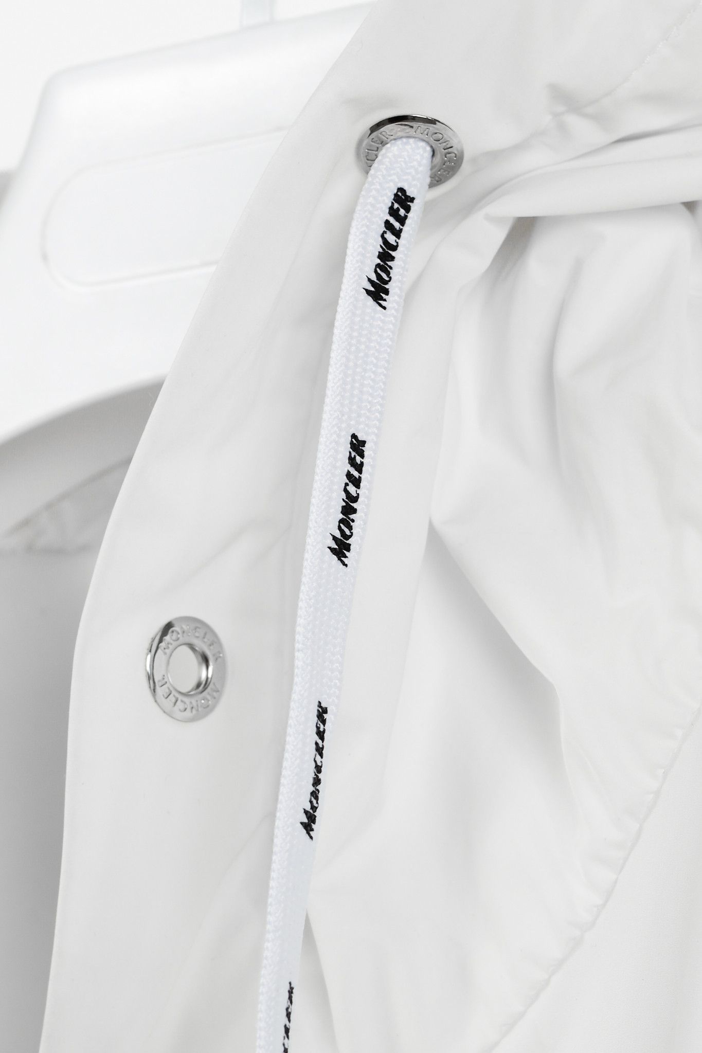 Moncler Moncler Adour White Reflective Hooded Wind Breaker Size US XL / EU 56 / 4 - 9 Thumbnail