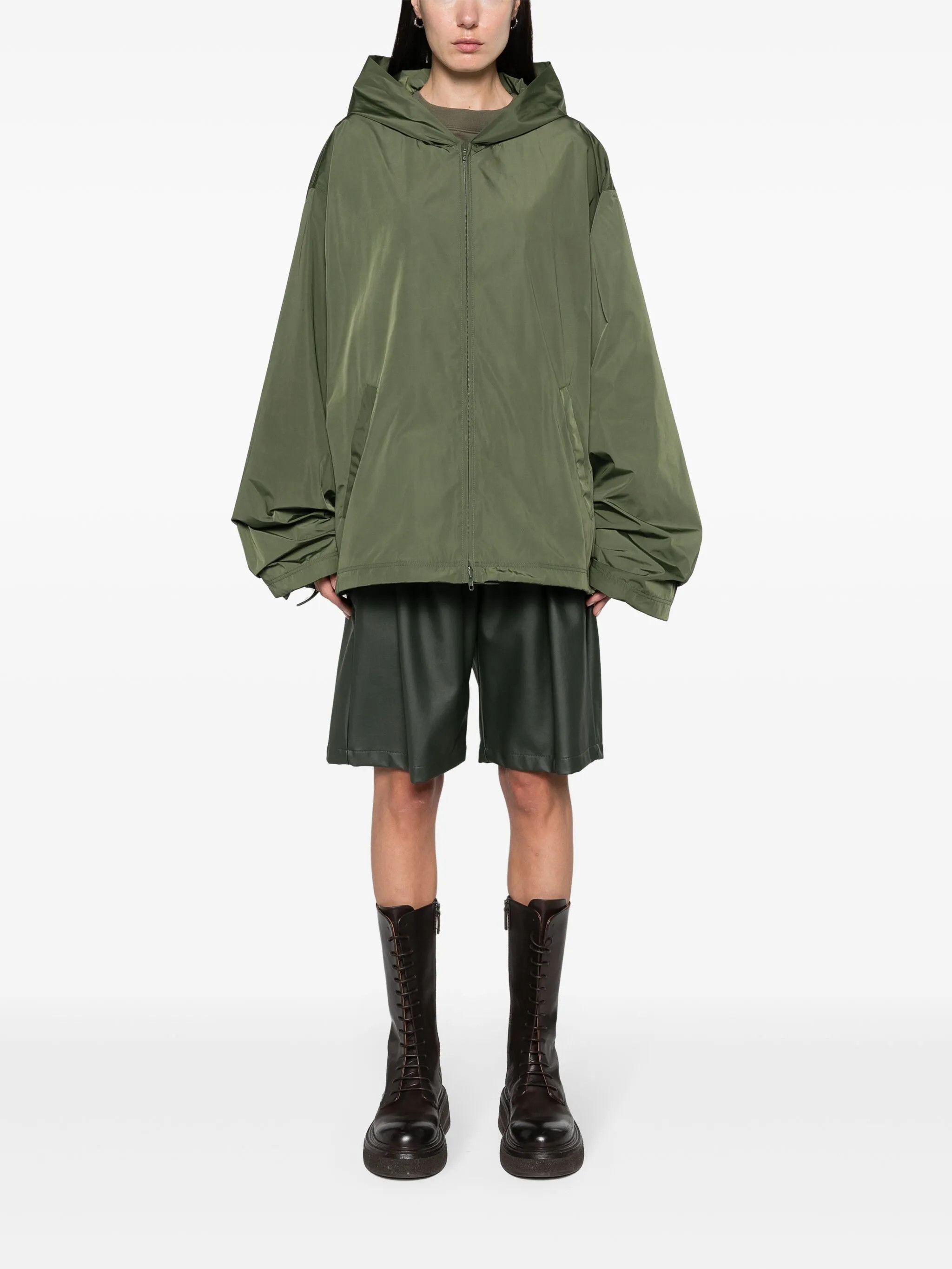 Balenciaga o1s1wg111225 DUP / Hooded Rain Jacket in Olive Green Size S / US 4 / IT 40 - 2 Thumbnail