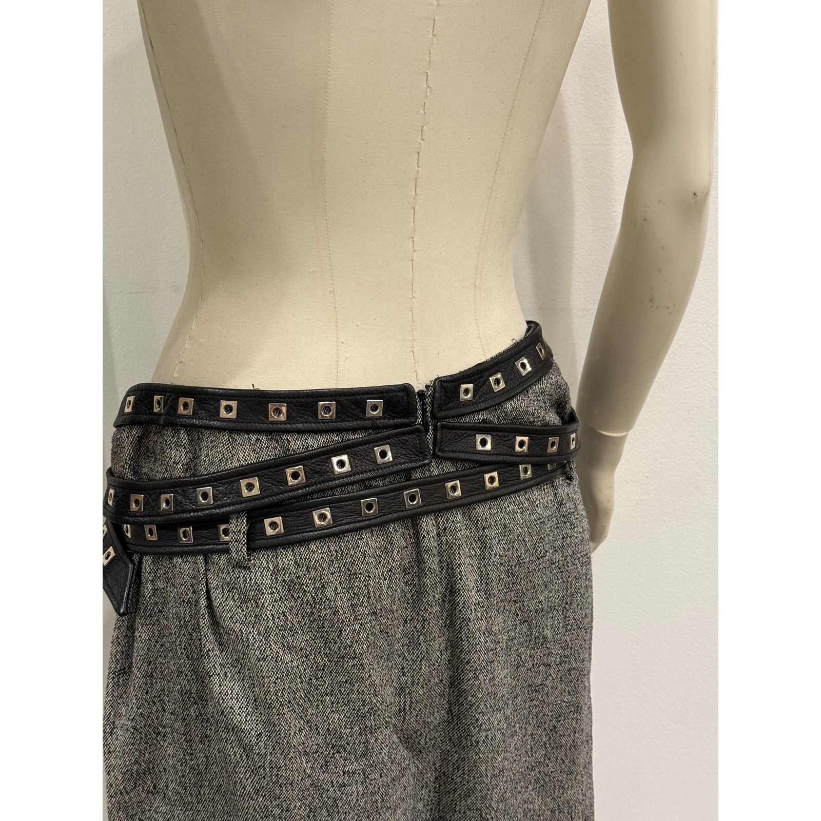 Versace 2000s Gianni Versace bondage studded wool skirt Size 32" / US 10 / IT 46 - 6 Thumbnail