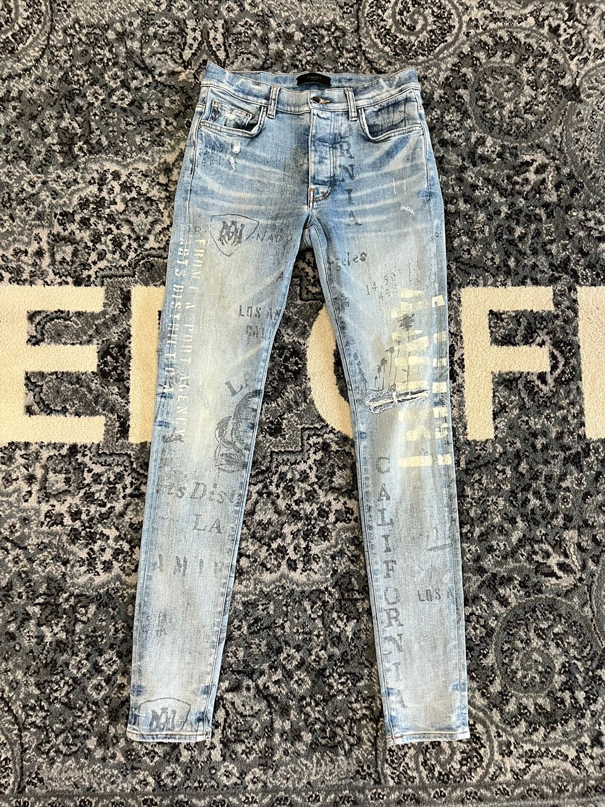 Pre-owned Amiri Thrasher Size 30  In Blue