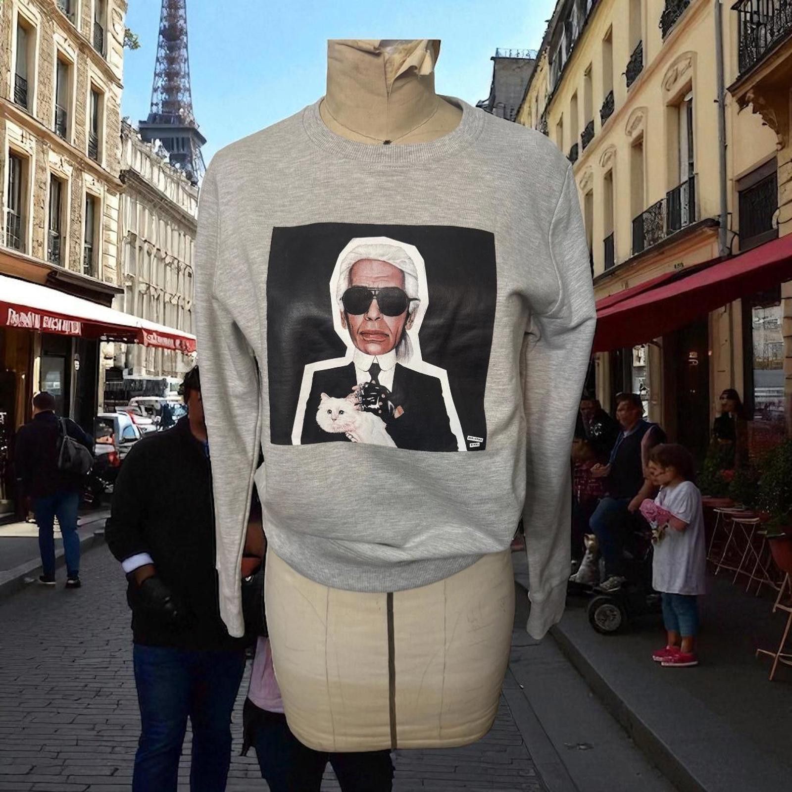 Karl Lagerfeld Proof of Concept Karl Lagerfeld Graphic Sweatshirt Size XS Size XS / US 0-2 / IT 36-38 - 1 Thumbnail