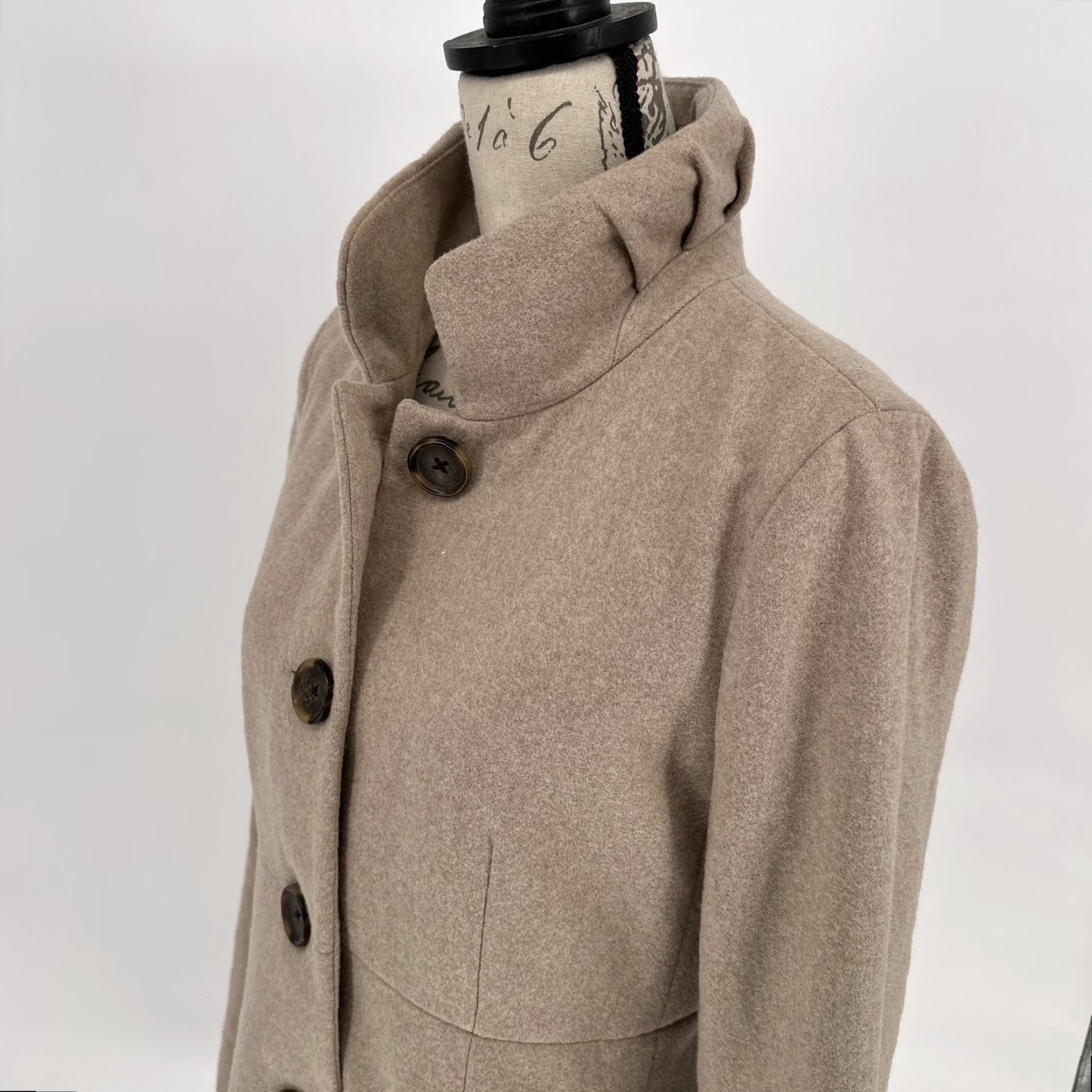J.Crew J Crew Uptown Dress Coat Womens 8 Beige Wool Blend Funnel Neck Overcoat Warm Size M / US 6-8 / IT 42-44 - 3 Thumbnail