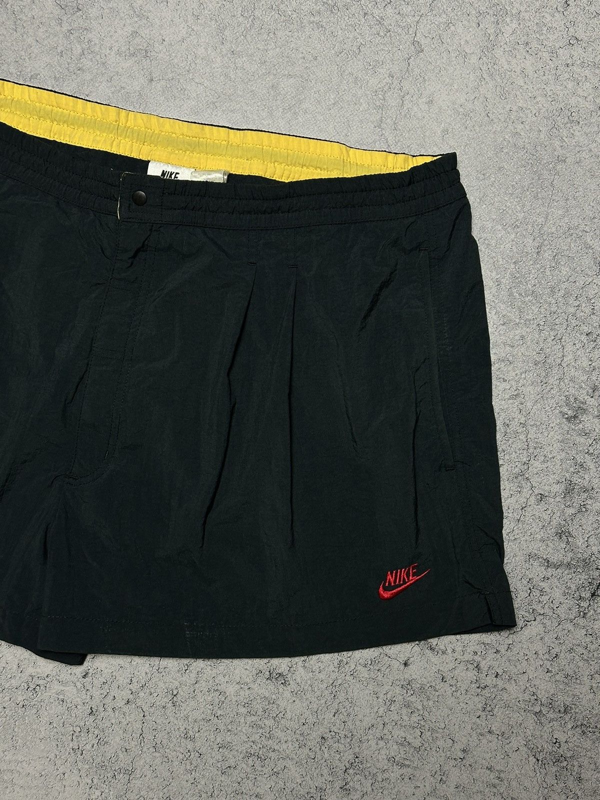 Nike Vintage Nike Challenge Court Andre Agassi Shorts Size US 36 / EU 52 - 3 Thumbnail