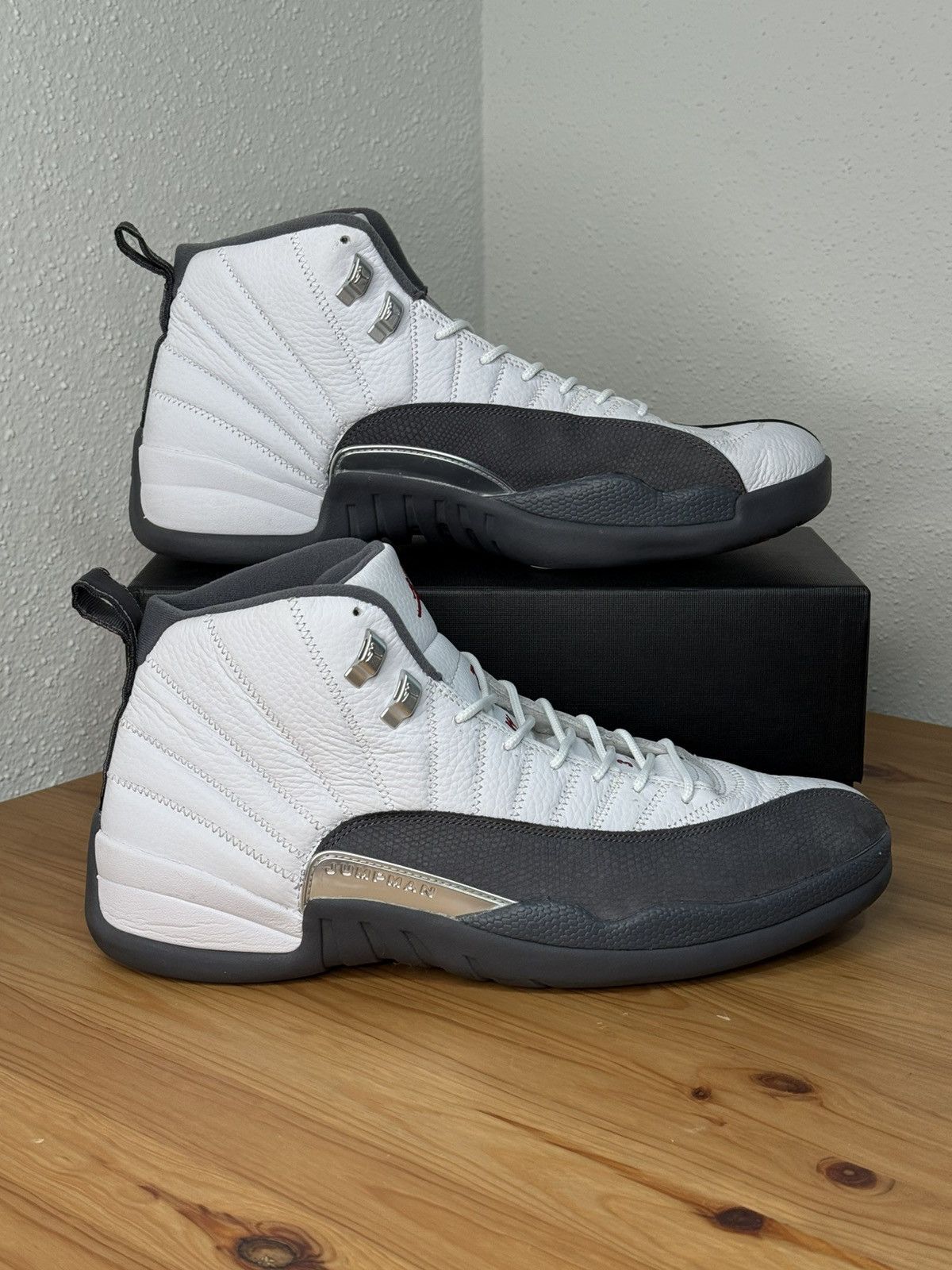 Jordan Brand × Nike Nike Air Jordan 12 Retro White Dark Grey Size US 14 / EU 47 - 4 Thumbnail