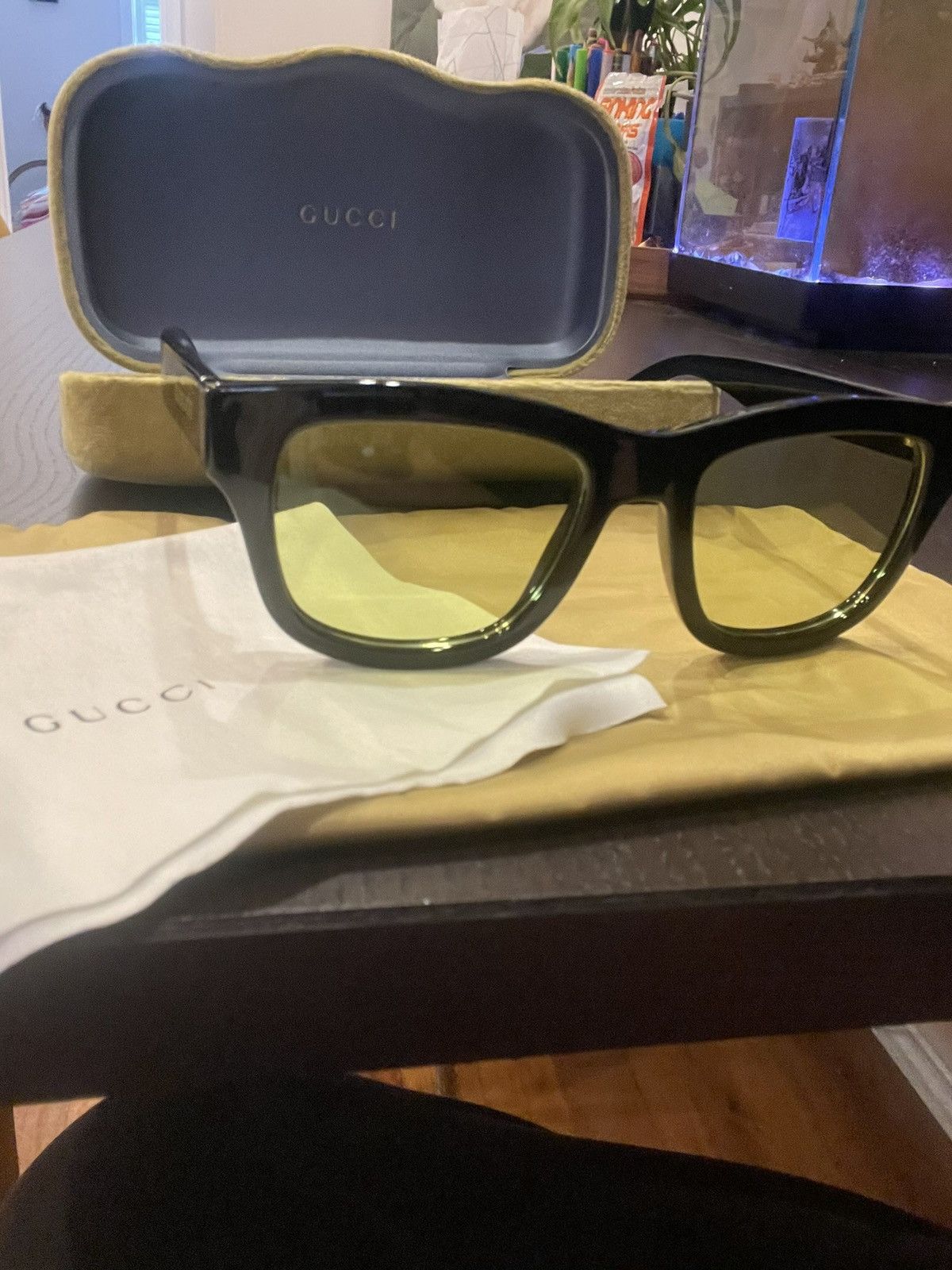 Gucci GUCCI GG1135S BLACK FRAME GREEN LENS SUNGLASSES W CASE Size ONE SIZE - 3 Thumbnail
