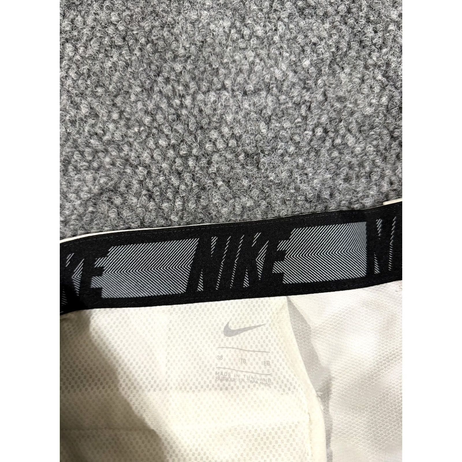 Nike Nike Golf Shorts Mens 38 Beige 9 Inch Stretch Microfiber Athletic Pockets Golf Size US 38 / EU 54 - 6 Thumbnail