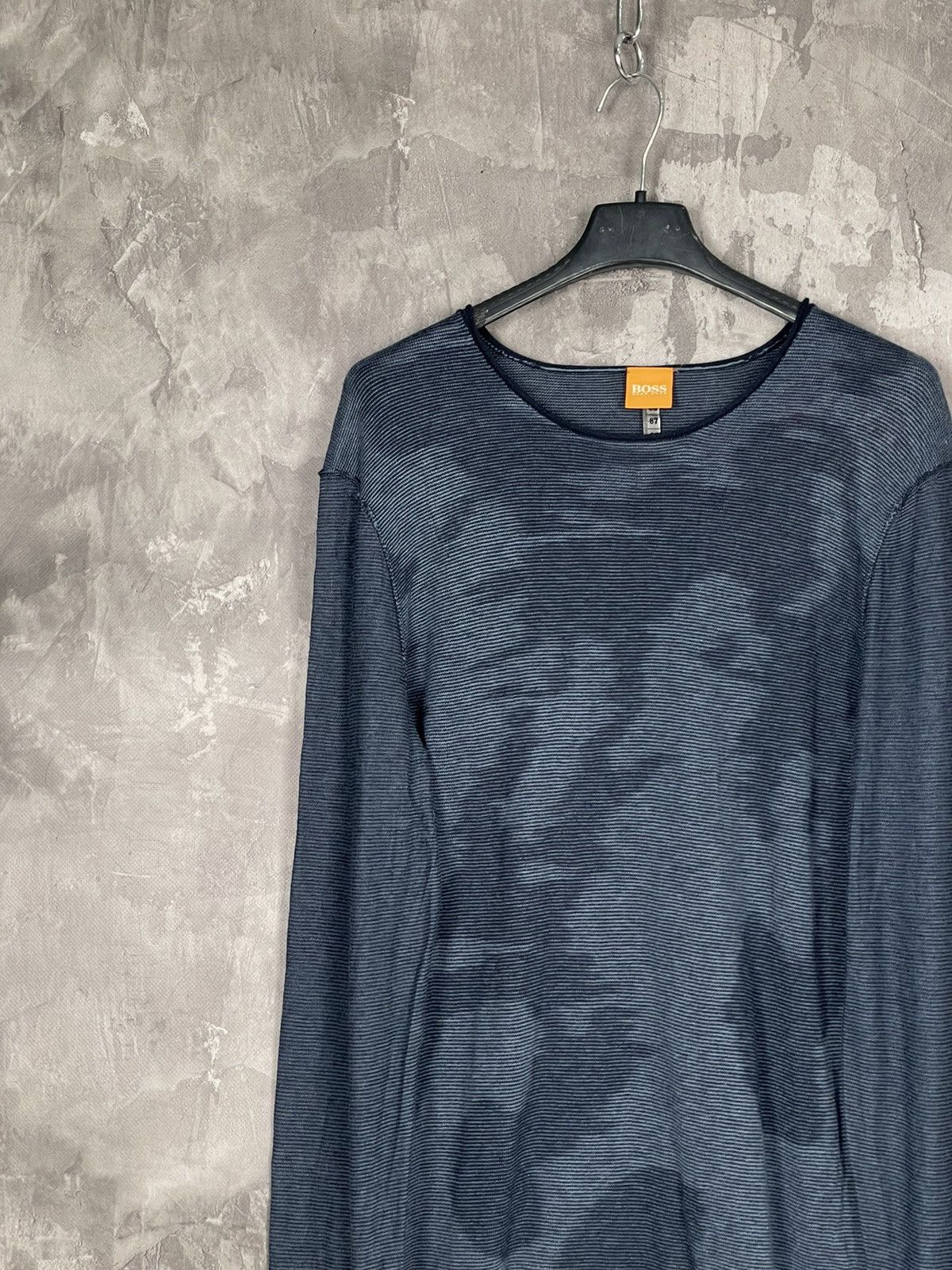Hugo Boss Avant Garde Y2K Printed Archival Hugo Boss Hysteric Sweater Size US M / EU 48-50 / 2 - 3 Thumbnail