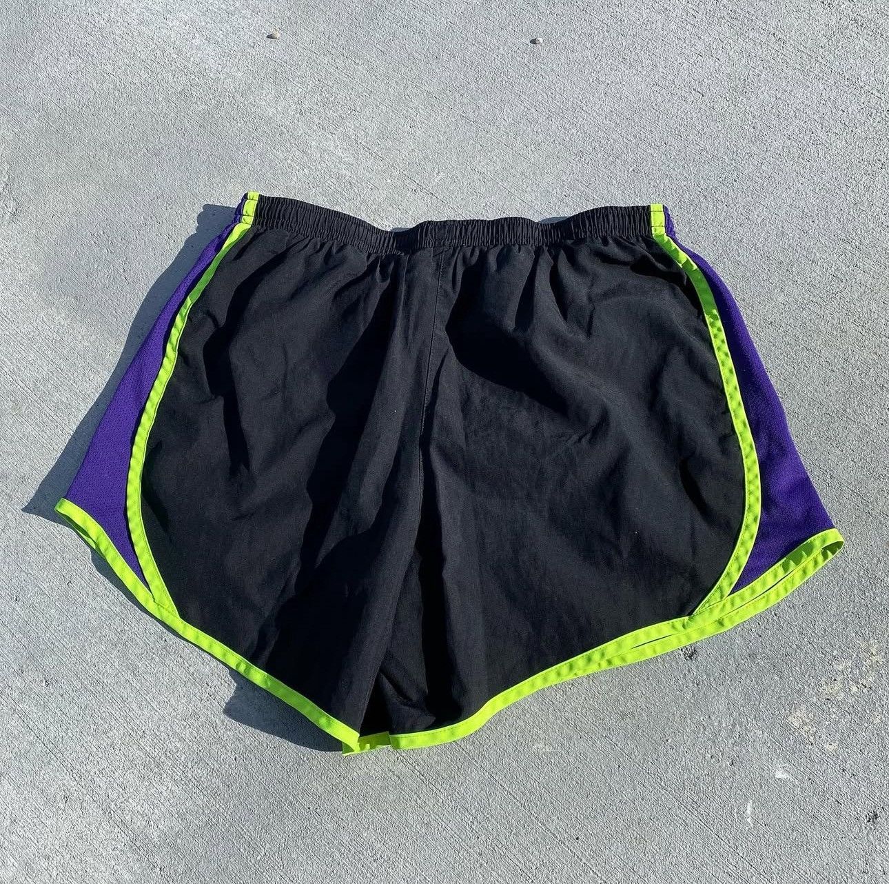 Nike Nike Dri-Fit Tempo Running Shorts Size 27" / US 4 / IT 40 - 4 Thumbnail