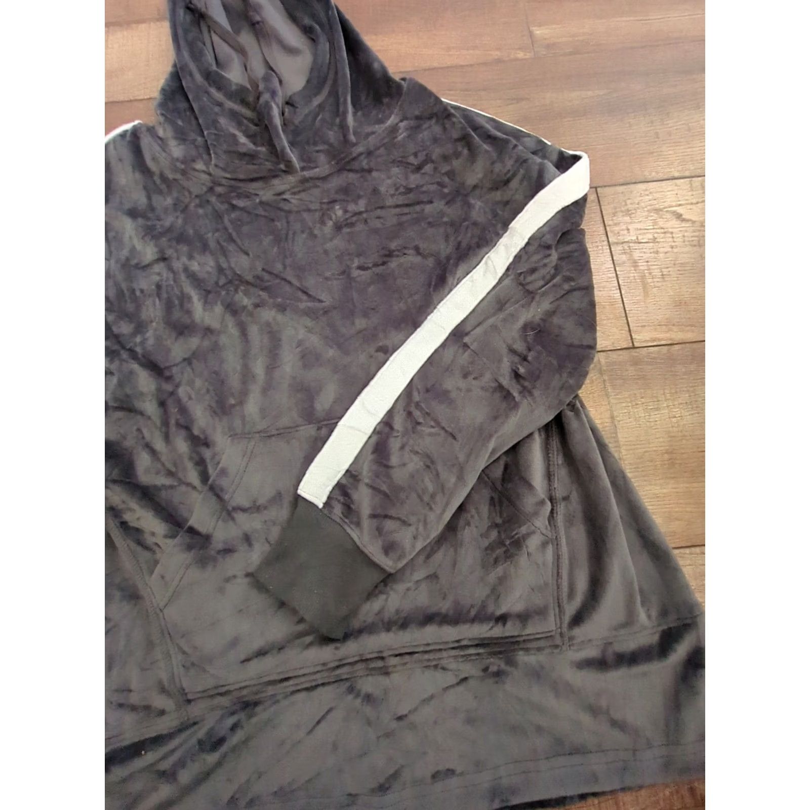 Athletic Works Athletic Works Womens Hoodie Pullover Velour Gray M Activewear Pockets Hooded Ladies Size M / US 6-8 / IT 42-44 - 3 Thumbnail