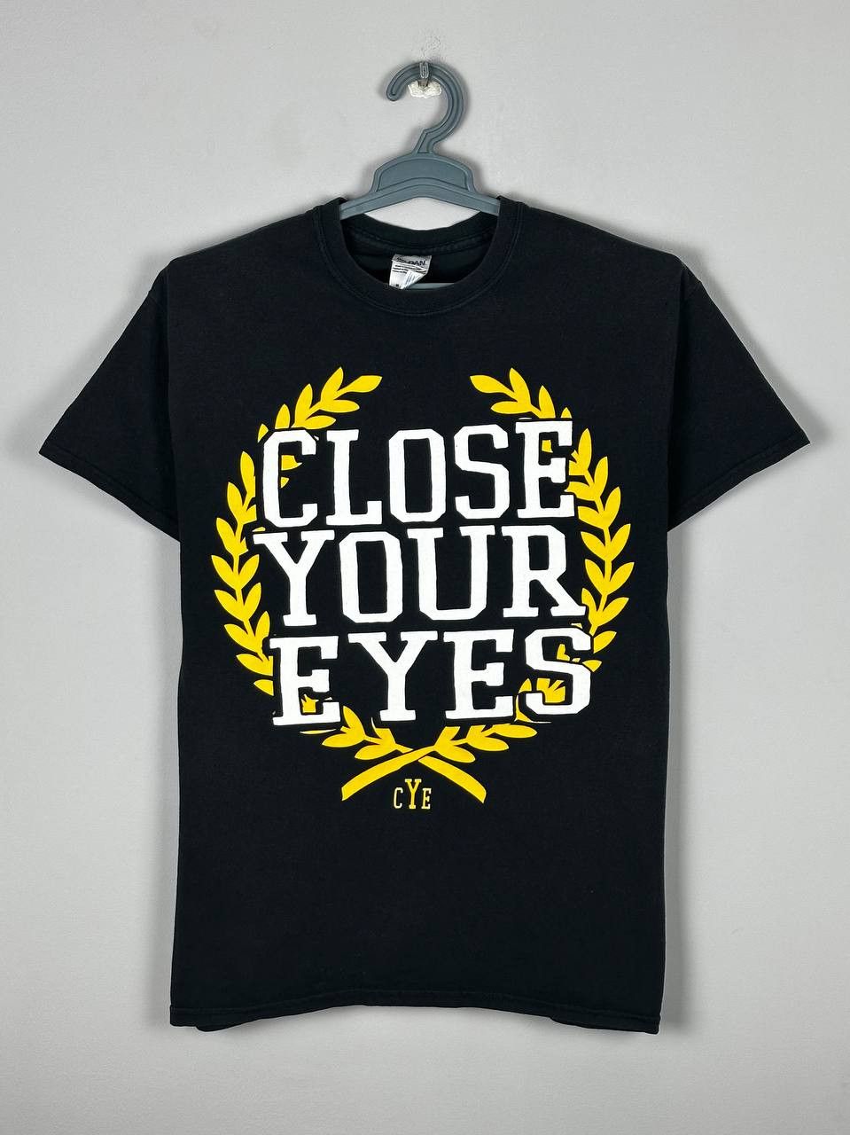Vintage Vintage Close Your Eyes Hardcore Band T Shirt Size US M / EU 48-50 / 2 - 2 Thumbnail