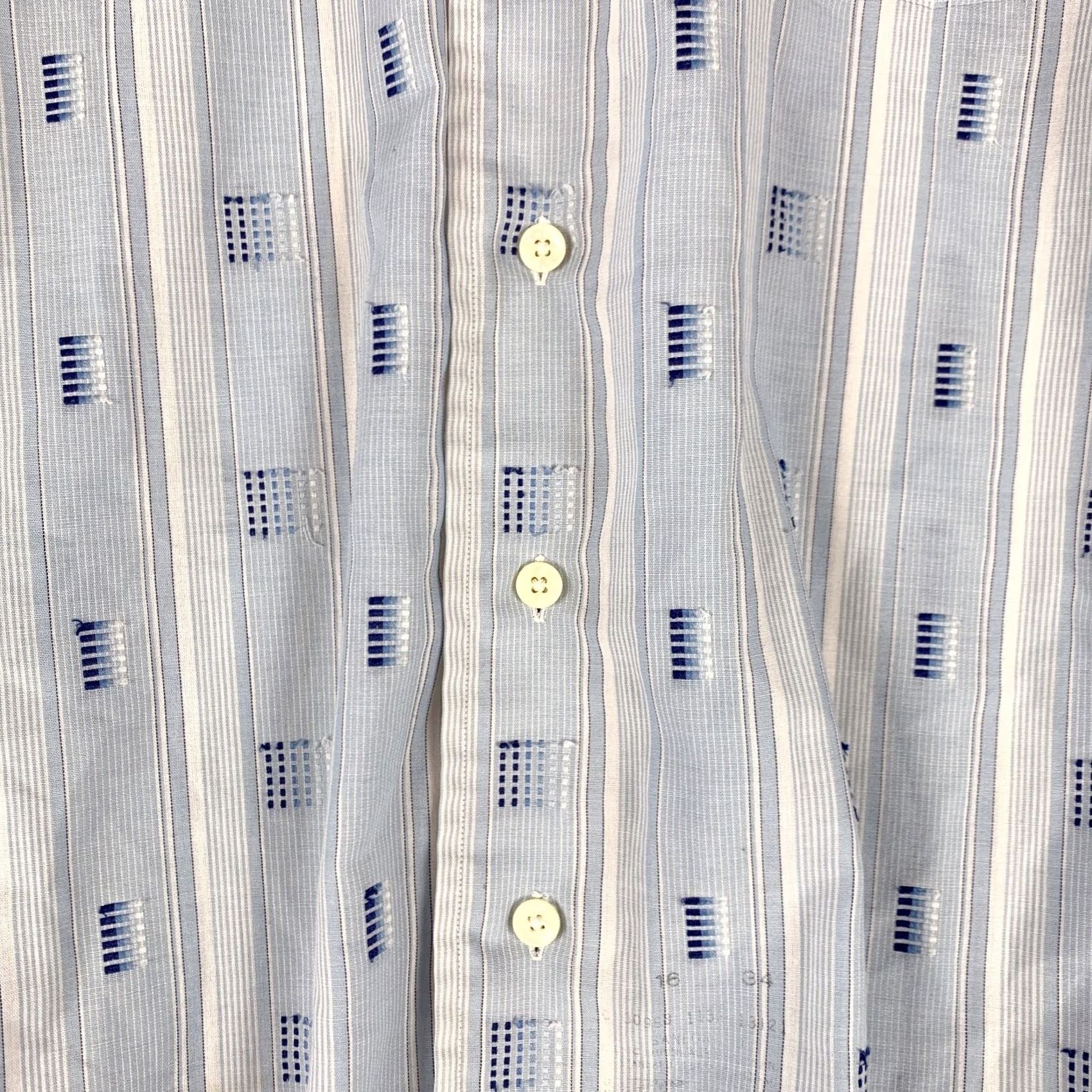 Arrow VINTAGE Silcron Blue Arrow Collar Unique Textured Disco Shirt M Blue 1960s Mens Size US M / EU 48-50 / 2 - 3 Thumbnail