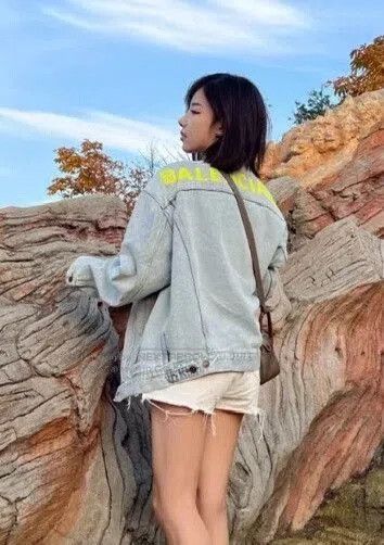 Balenciaga balenciaga logo vintage denim jacket. Size US L / EU 52-54 / 3 - 5 Thumbnail