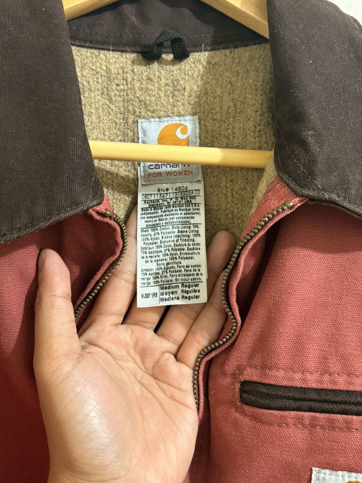Carhartt Vintage Carhartt Detroit Jacket 2007 WJ97 VRS (Salmon) Size US M / EU 48-50 / 2 - 3 Thumbnail