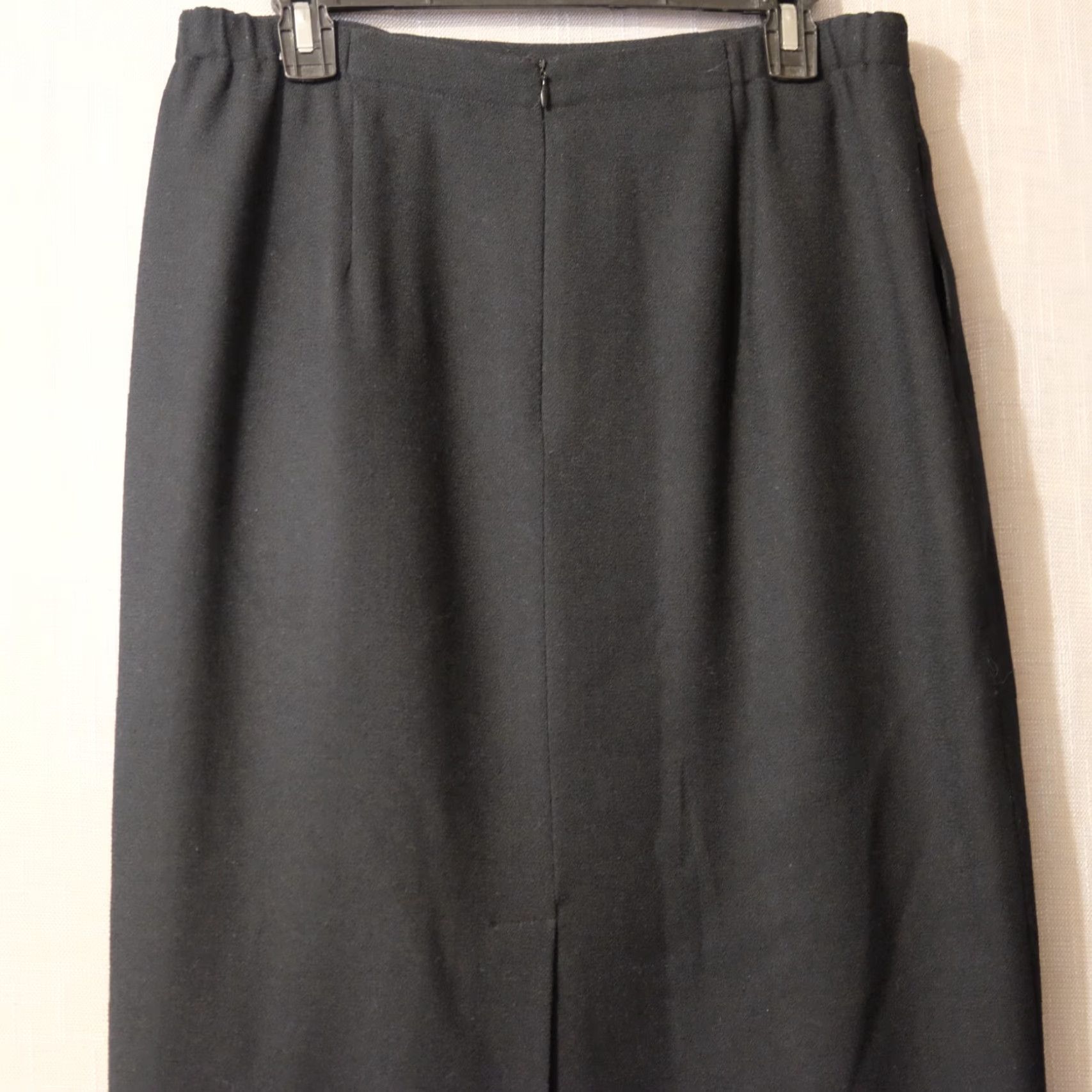 Talbots Talbots Petite 100% Wool Straight Pencil Skirt USA Lined Career Size 14 Black Midi Women Skirt Professional Size 36" / US 14 / IT 50 - 5 Thumbnail