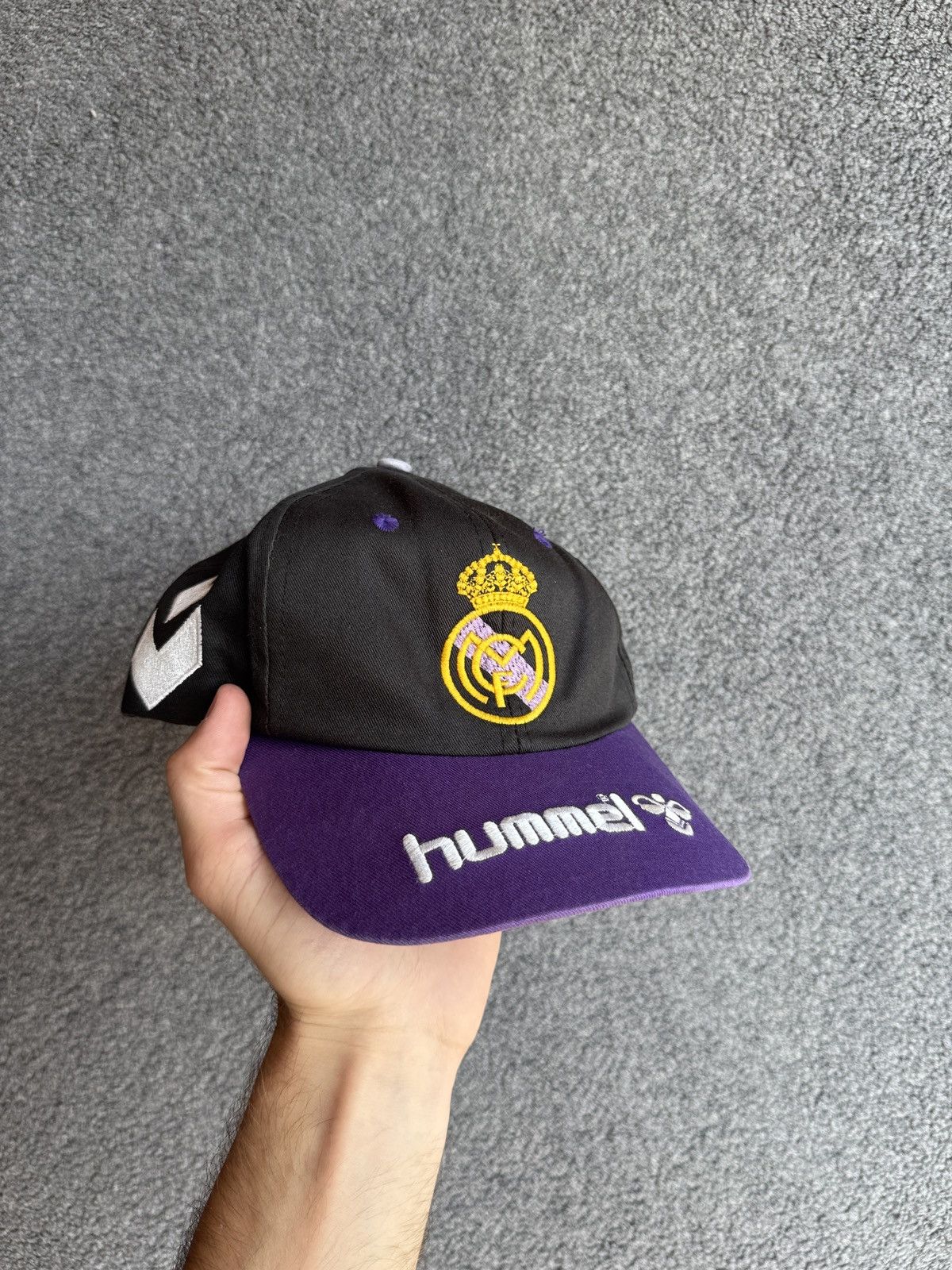 Hummel × Vintage Vintage Hummel Real Madrid cap Size ONE SIZE - 2 Thumbnail