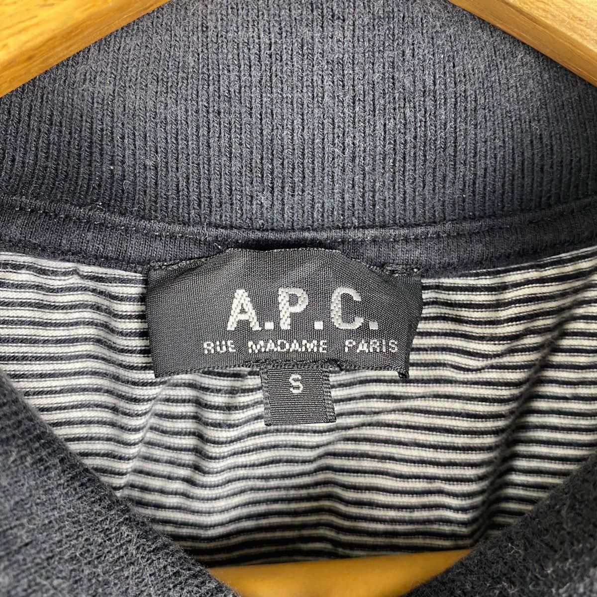 A.P.C. Japanese Brand A.P.C. Japan Stripes Polo Shirt Small Size Size US S / EU 44-46 / 1 - 5 Thumbnail