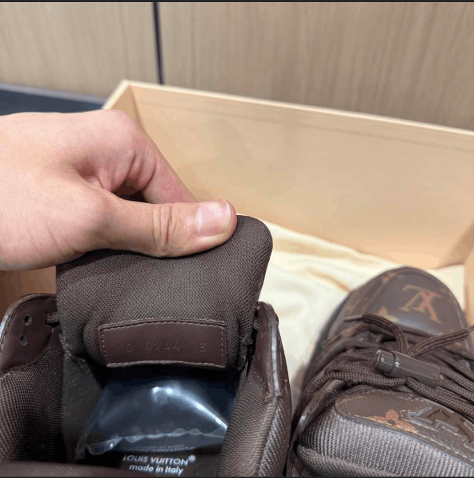 Louis Vuitton Louis Vuitton low-top sneakers Size US 5 / EU 37 - 5 Thumbnail