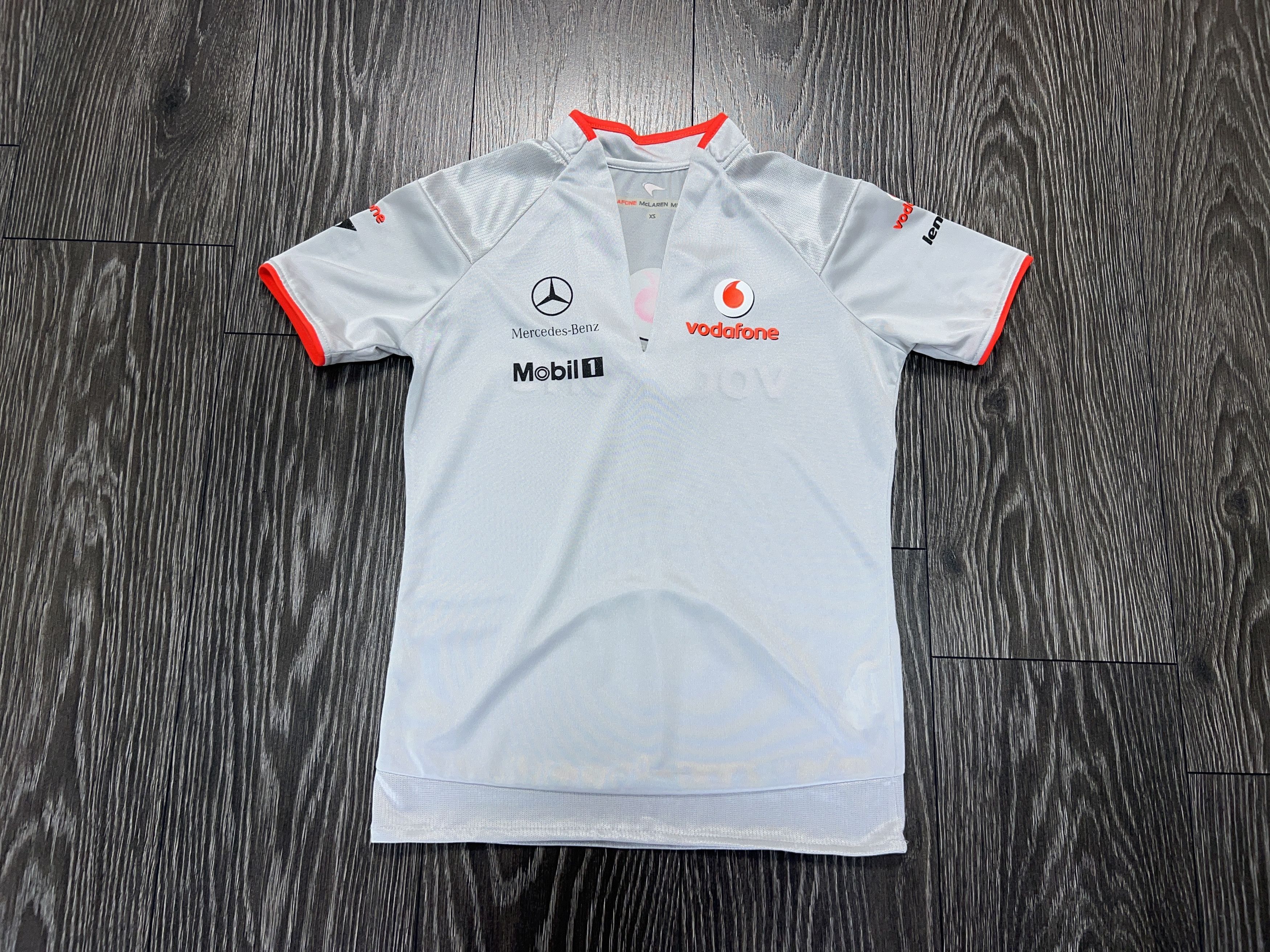 Formula 1 McLaren Vodafone Formula 1 Mercedes Benz F1 T Shirt Tee Size XS / US 0-2 / IT 36-38 - 1 Thumbnail