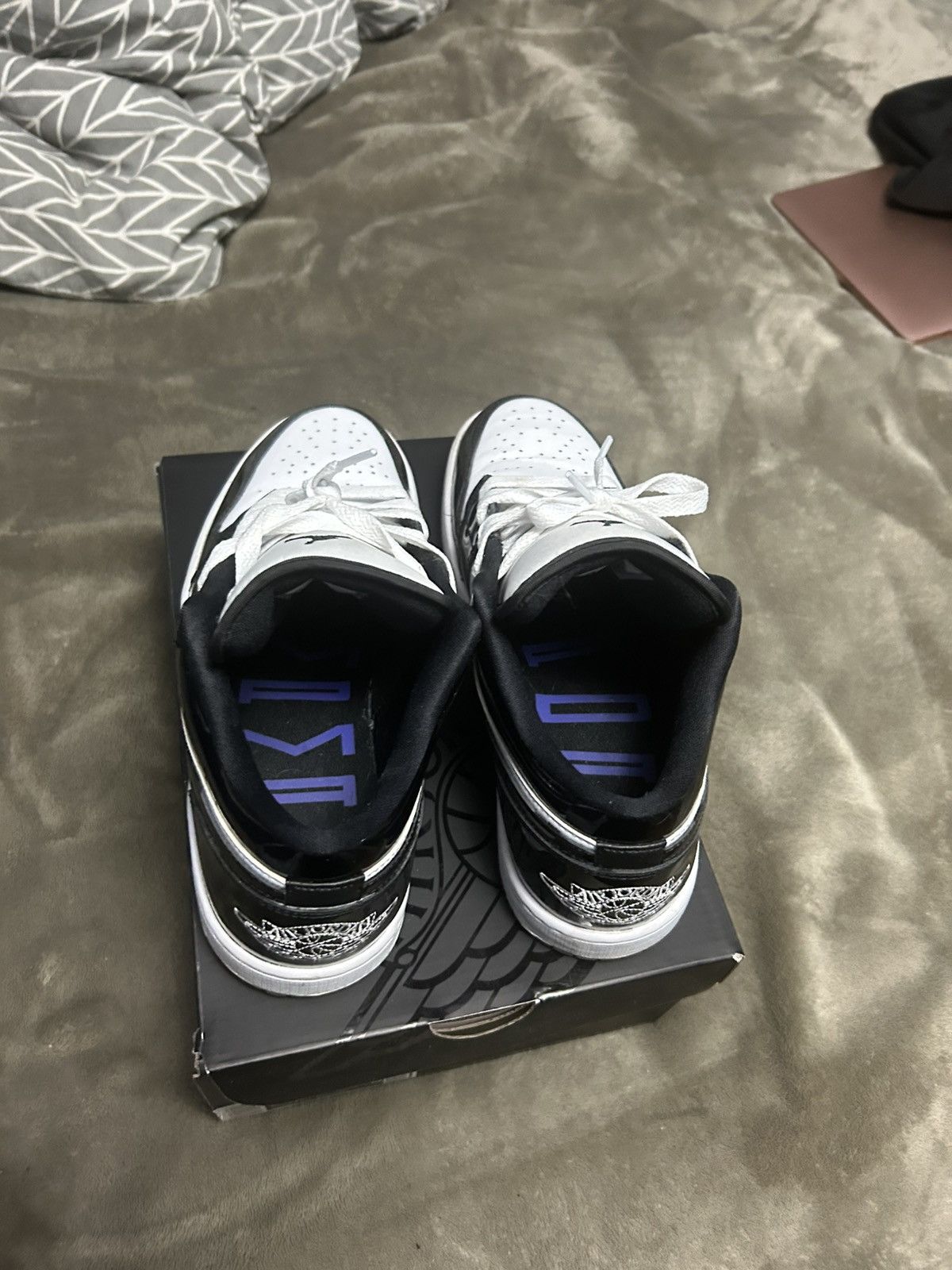 Nike Jordan 1 Low Concord Size US 8.5 / EU 41-42 - 4 Thumbnail